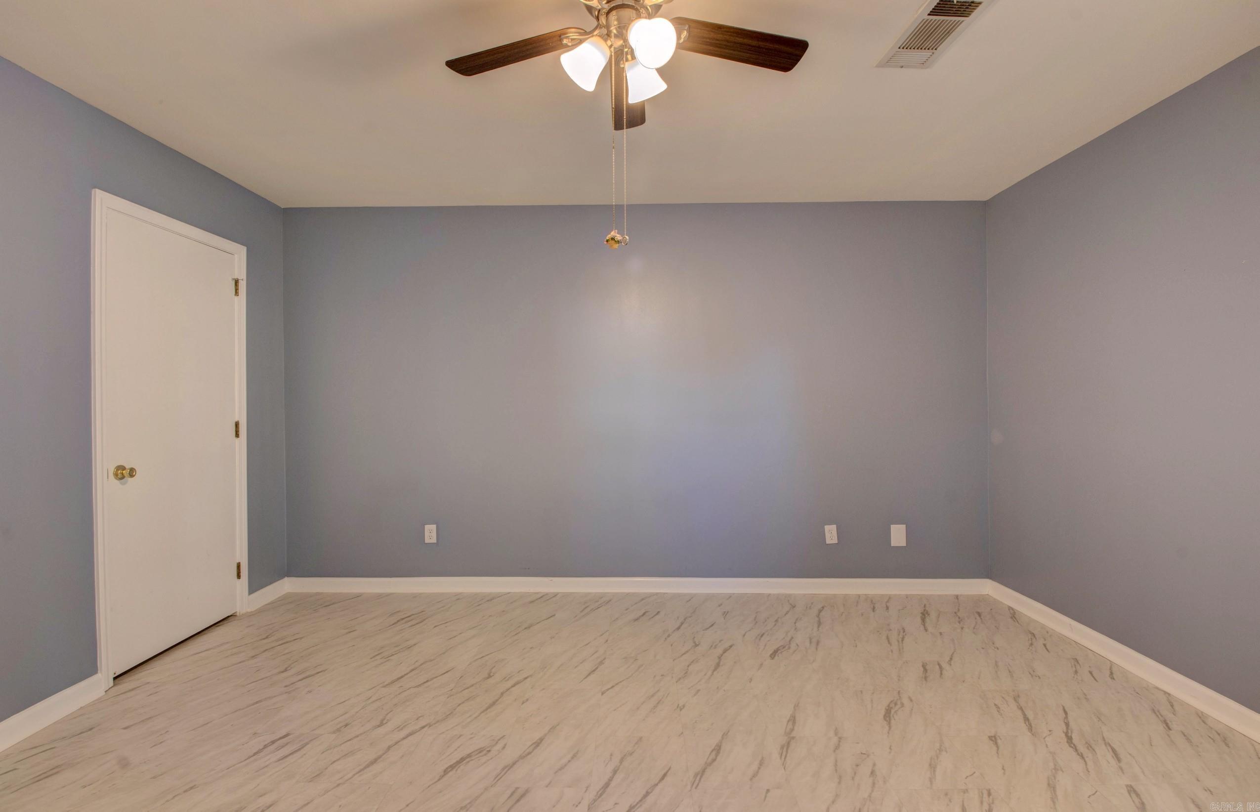 PARKWAY PLACE - Residential
