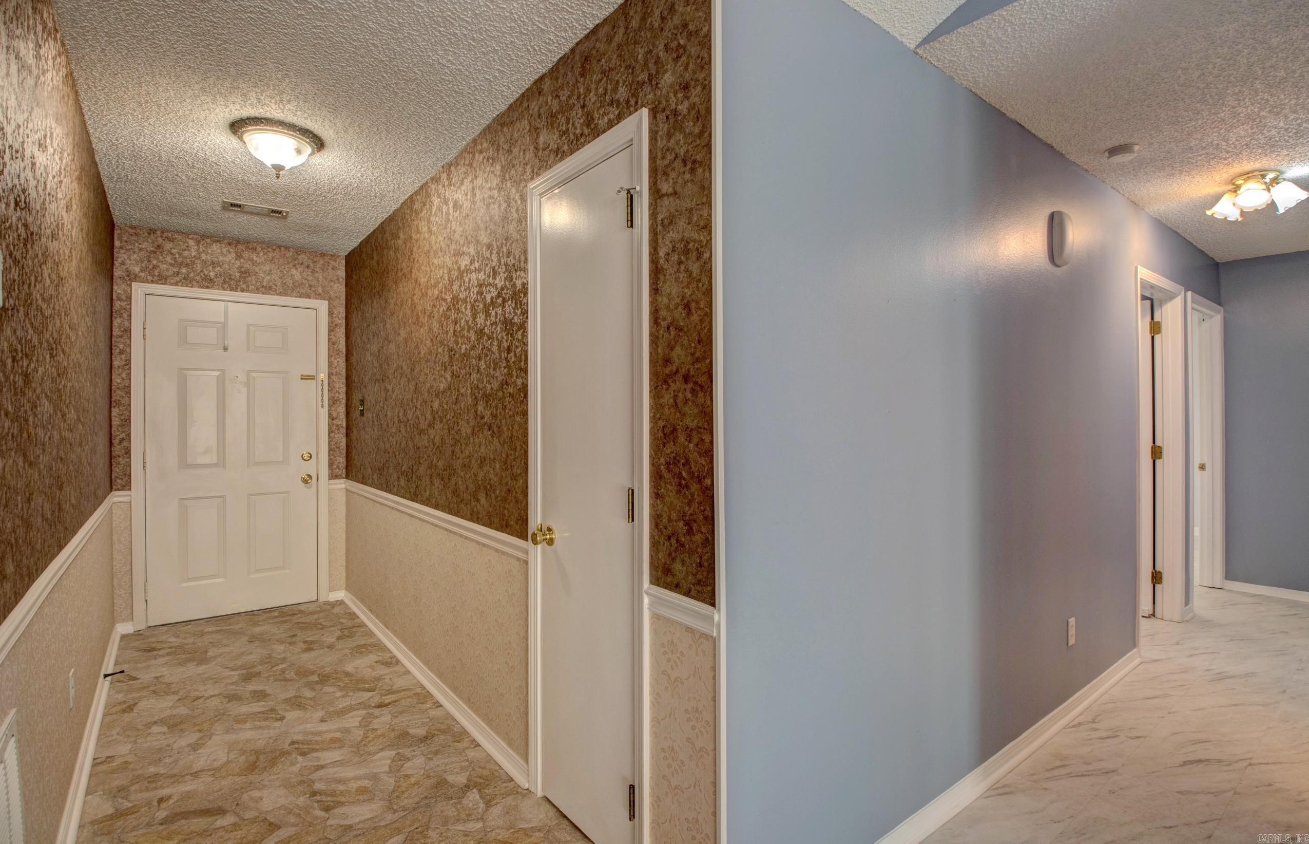 PARKWAY PLACE - Residential