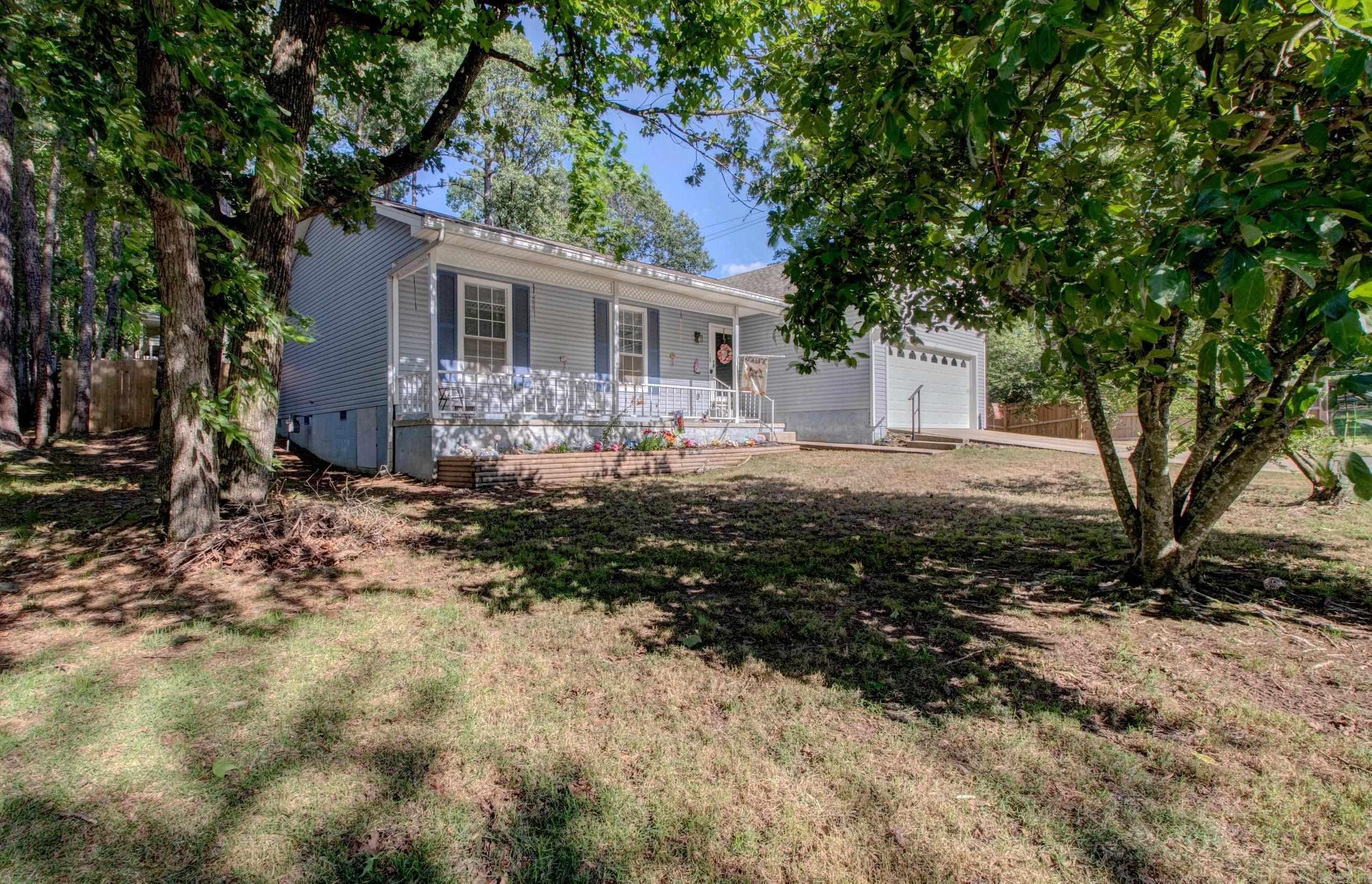 PARKWAY PLACE - Residential