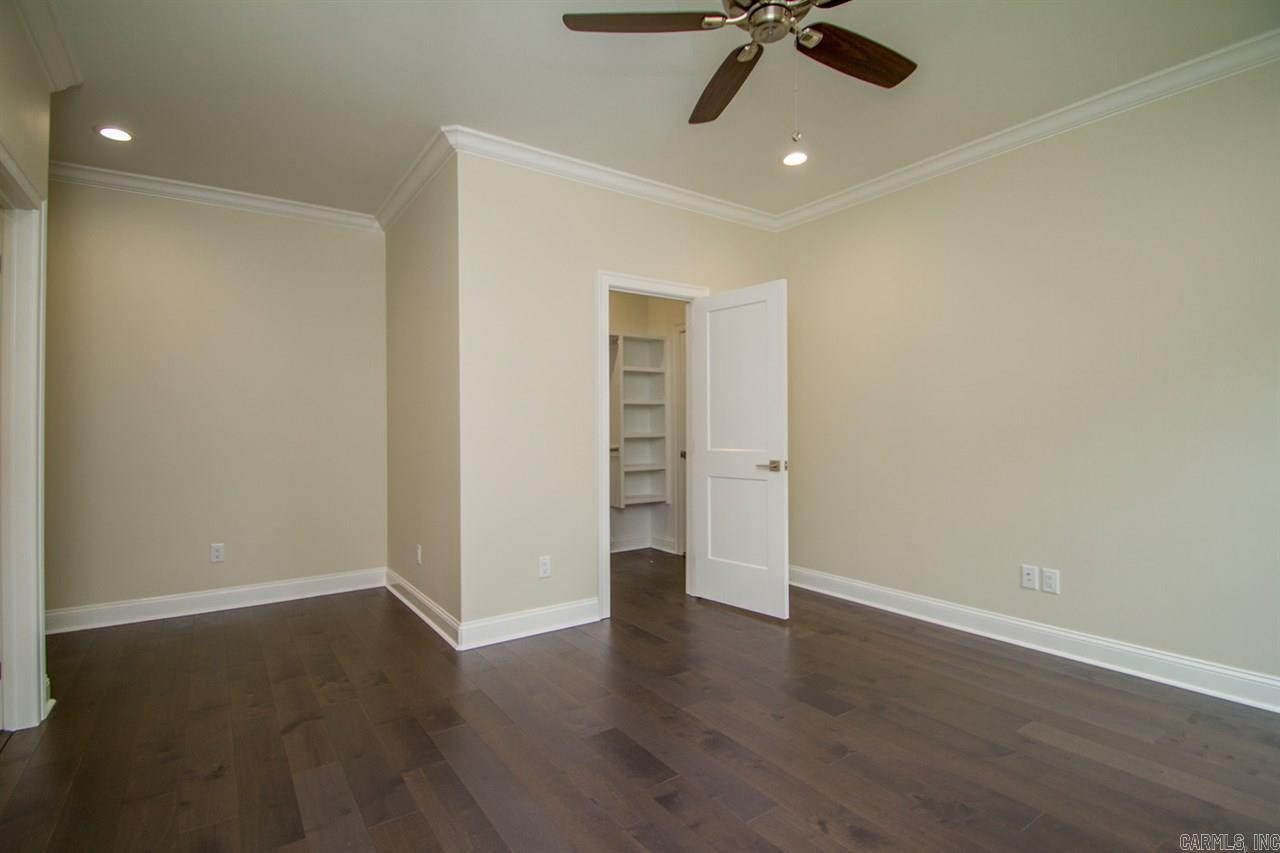 CHENAL VALLEY HALLEN COURT - Residential