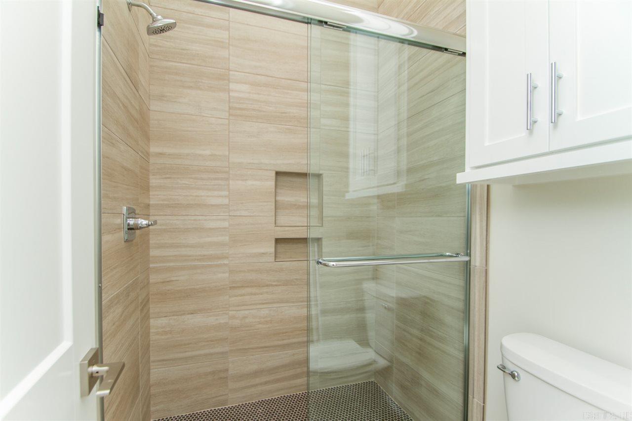 CHENAL VALLEY HALLEN COURT - Residential