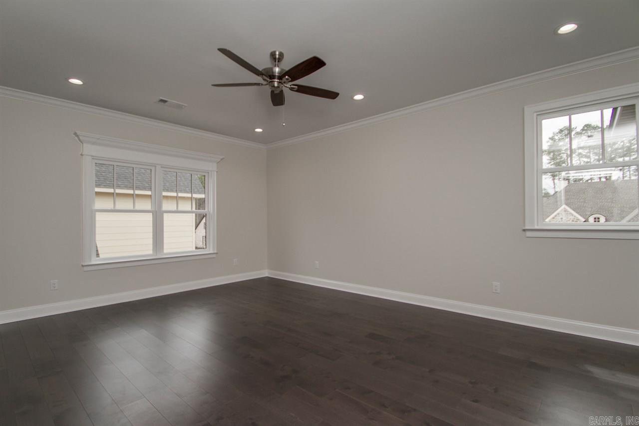 CHENAL VALLEY HALLEN COURT - Residential