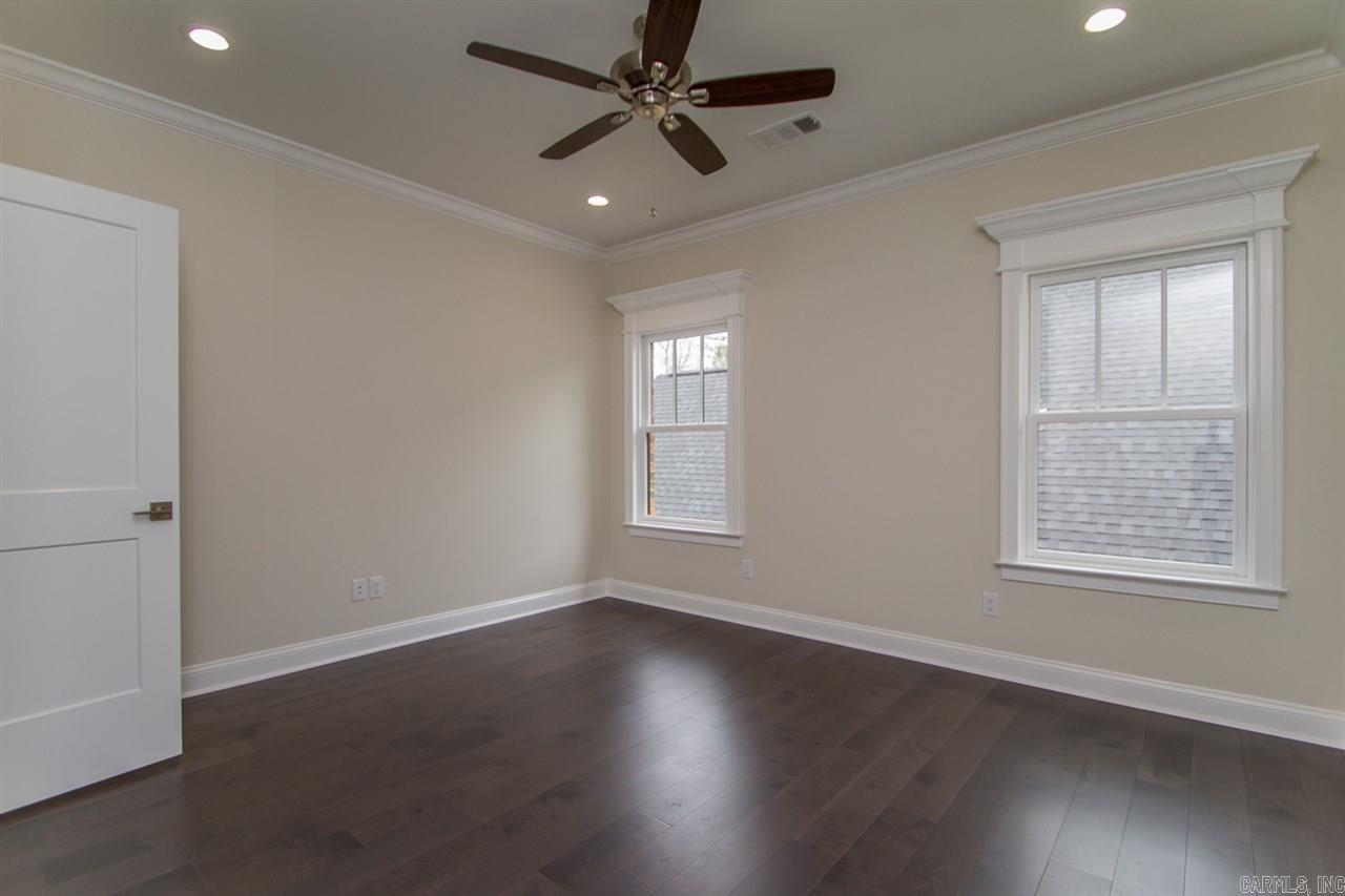 CHENAL VALLEY HALLEN COURT - Residential