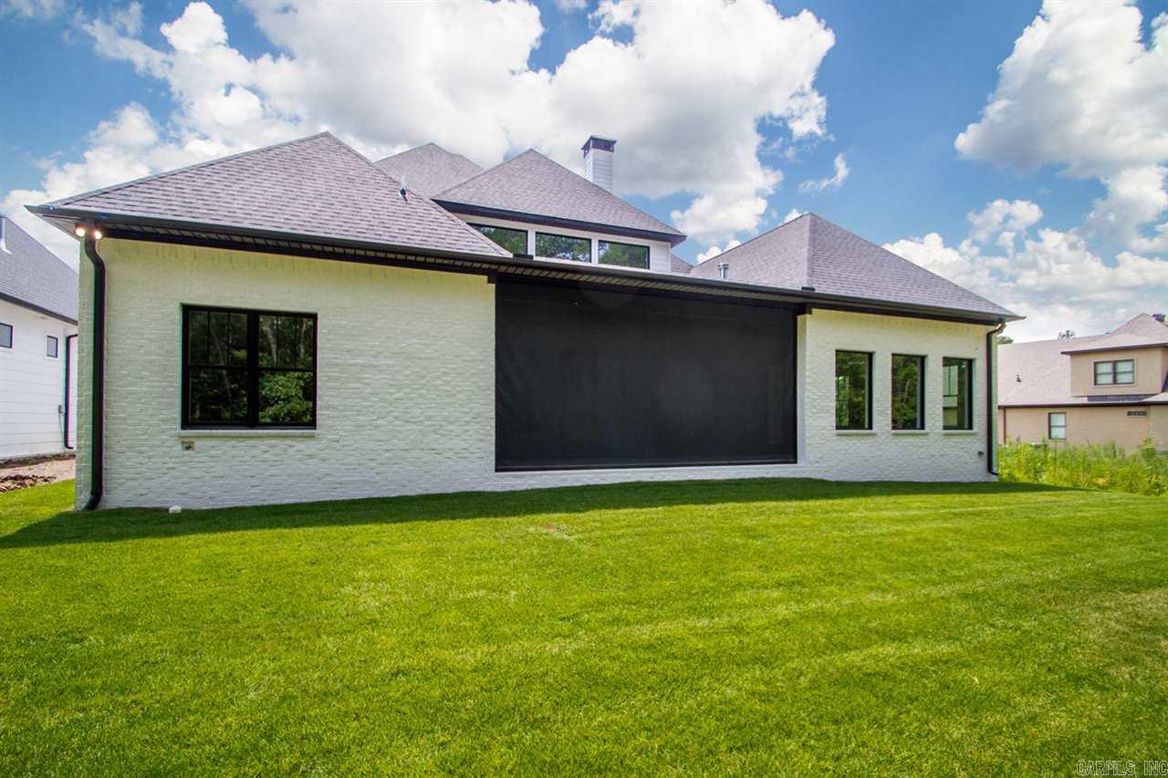 CHENAL VALLEY HALLEN COURT - Residential