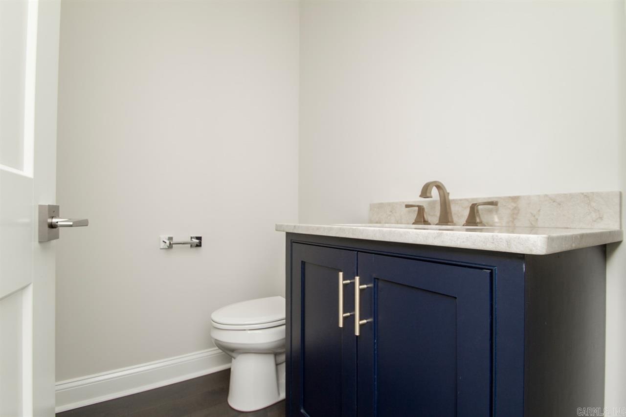 CHENAL VALLEY HALLEN COURT - Residential