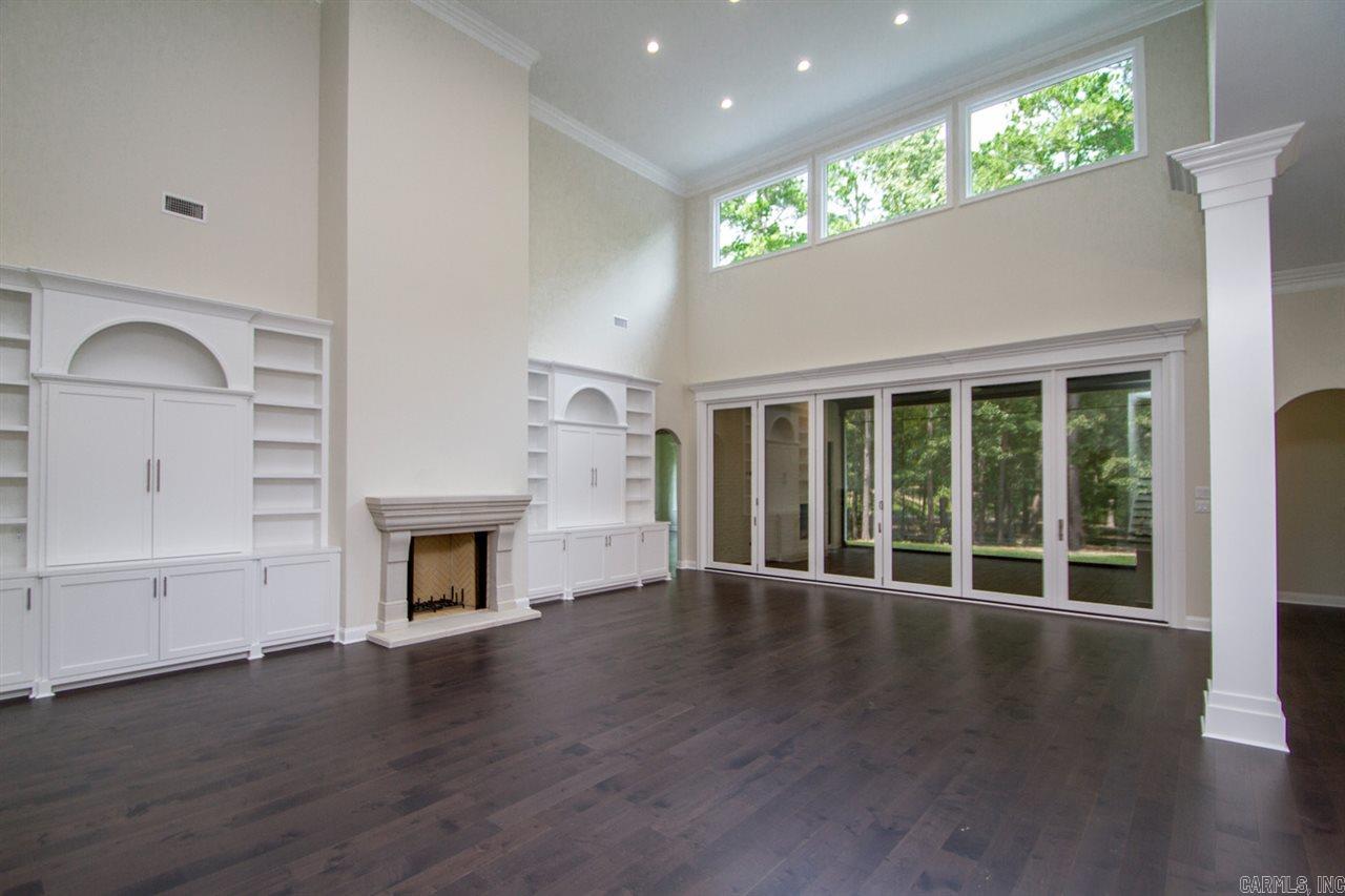 CHENAL VALLEY HALLEN COURT - Residential
