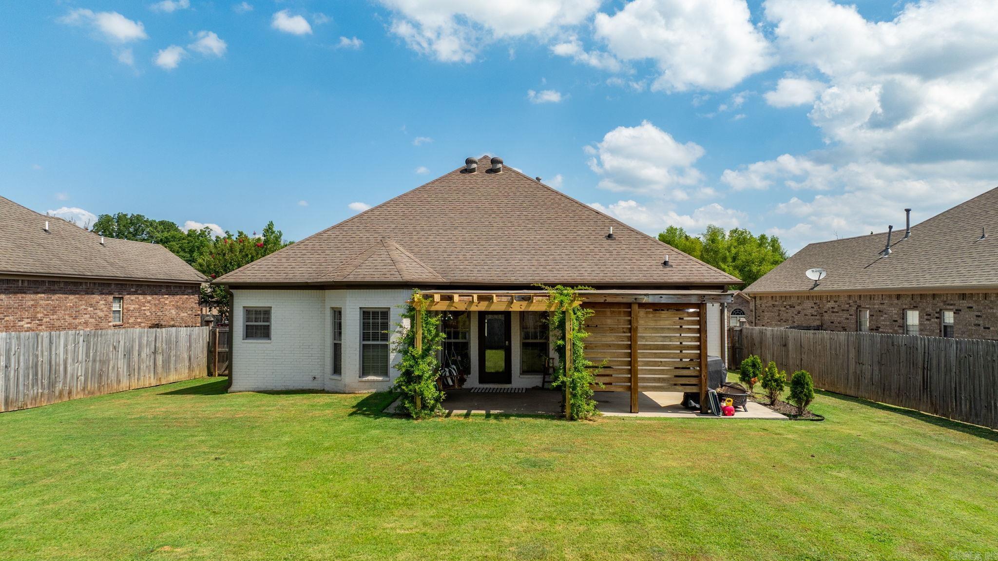 OAK TREE SUB - Residential