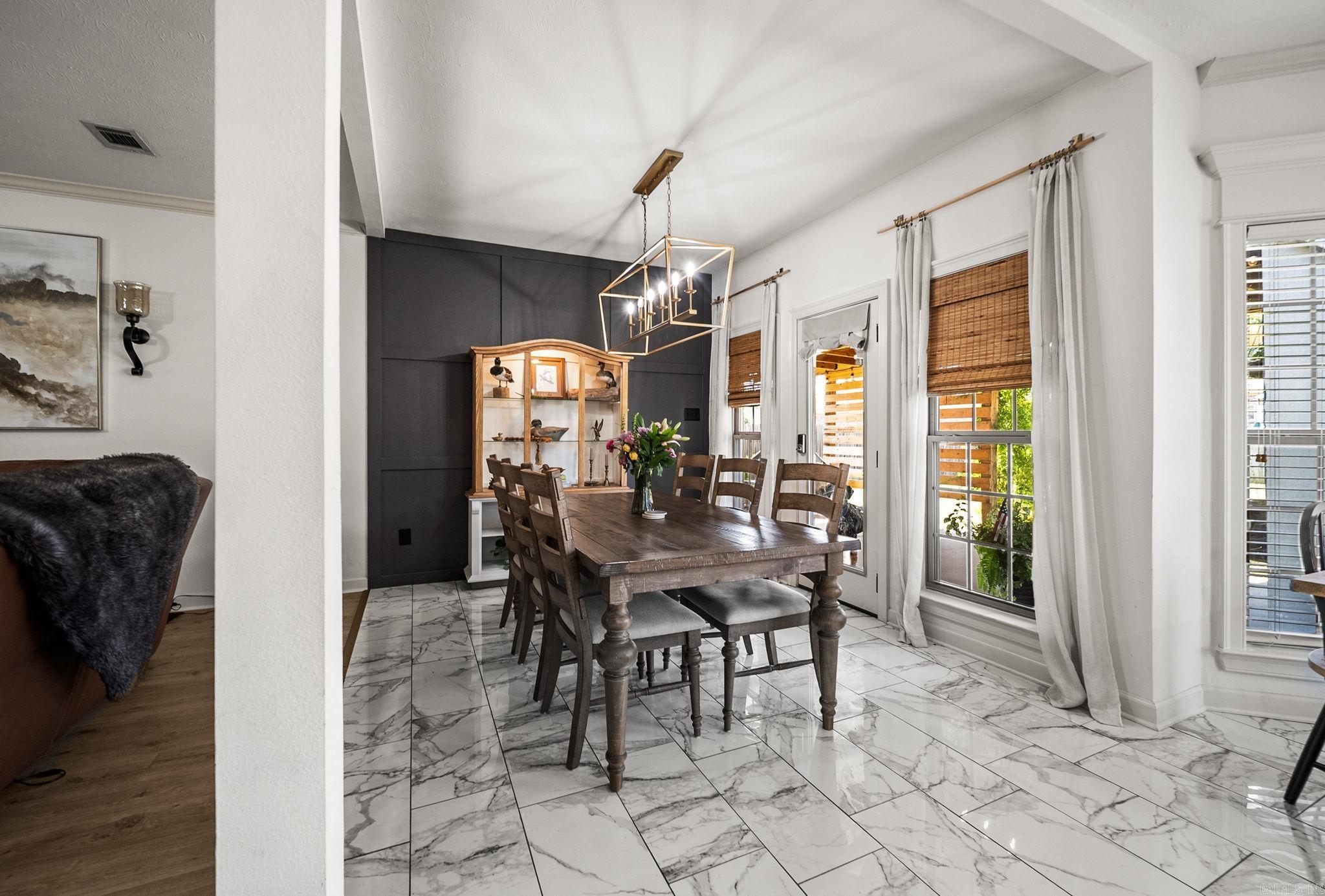 OAK TREE SUB - Residential