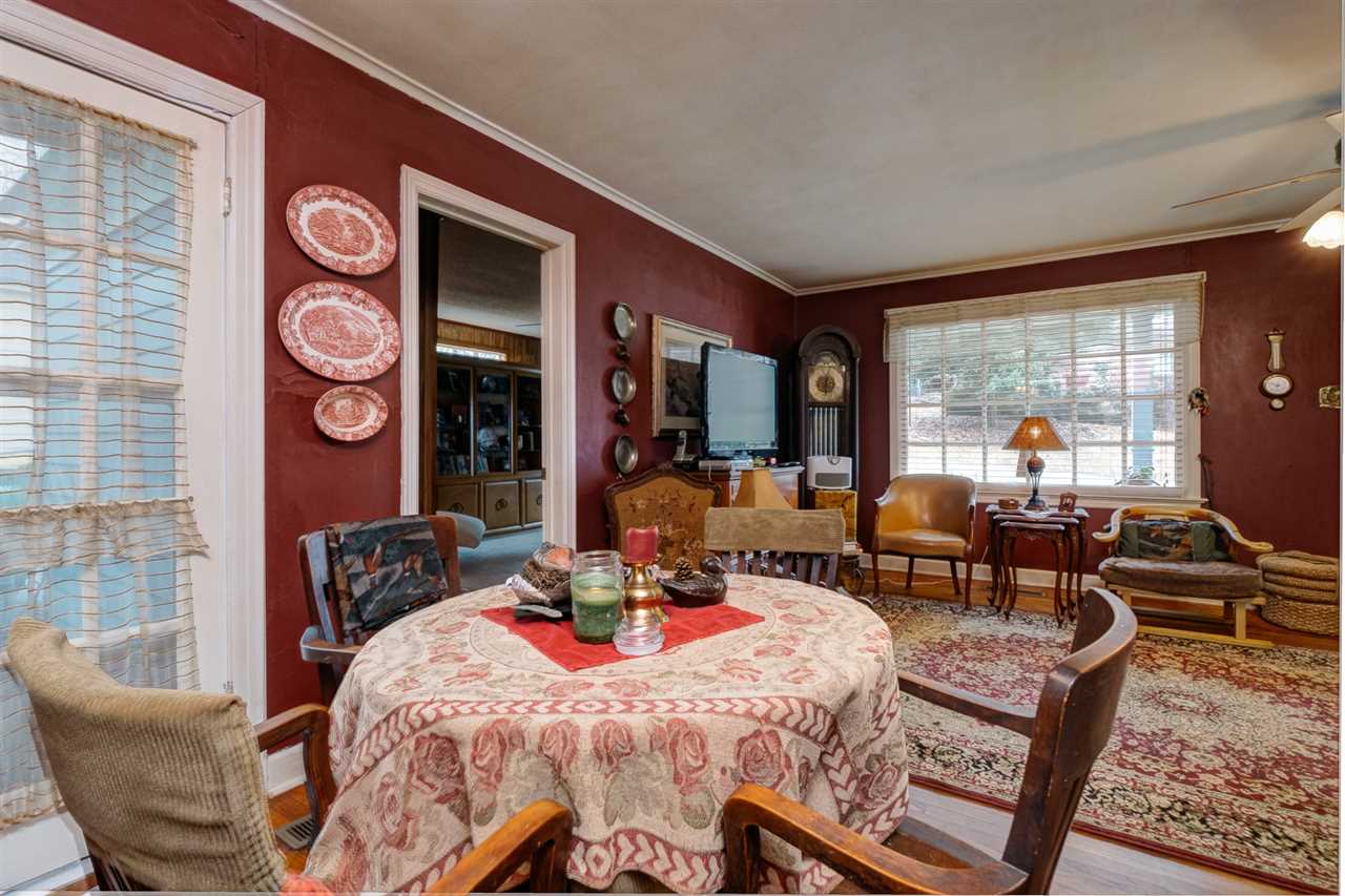 KINGWOOD PLACE - Residential