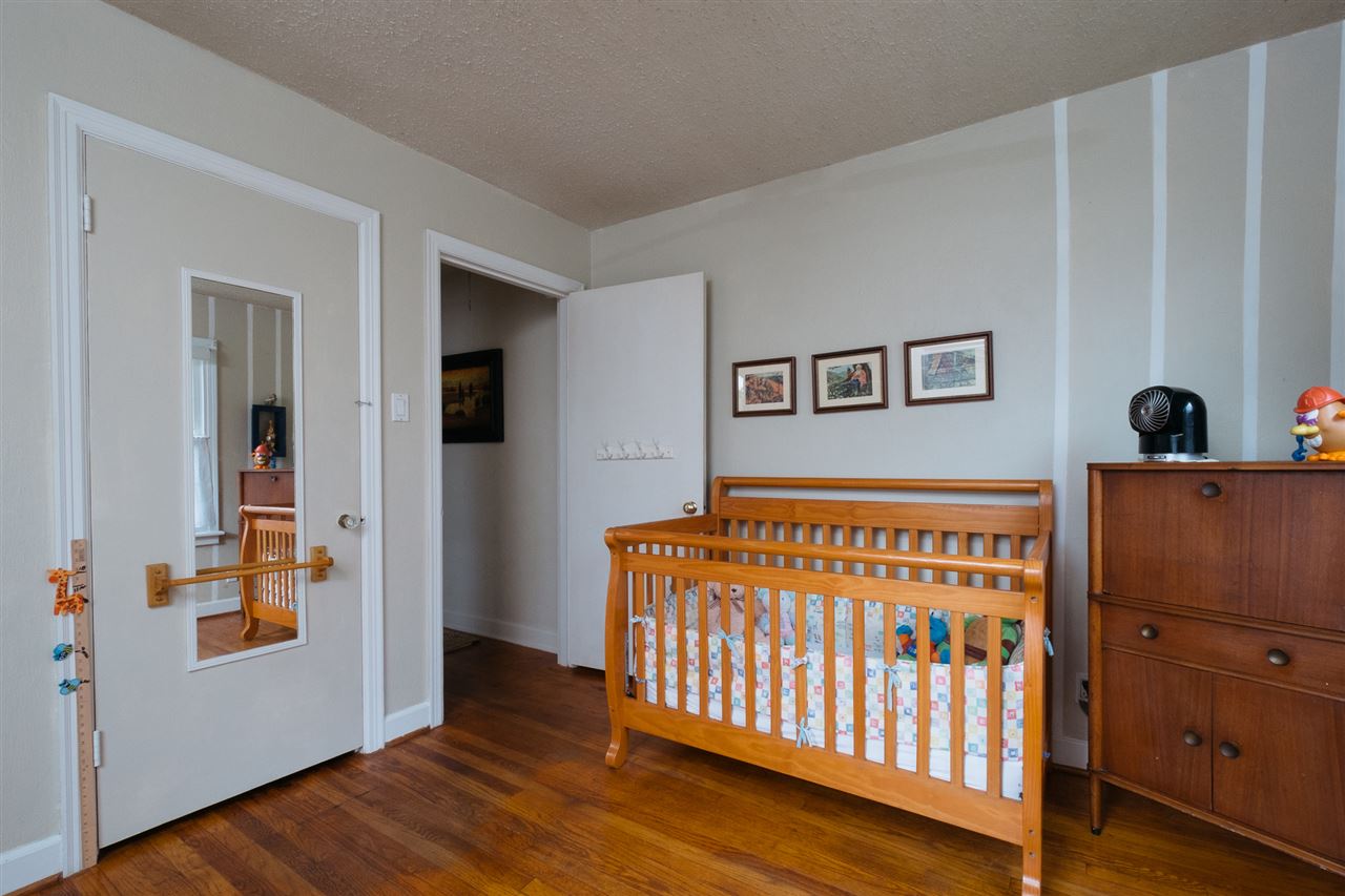 KINGWOOD PLACE - Residential