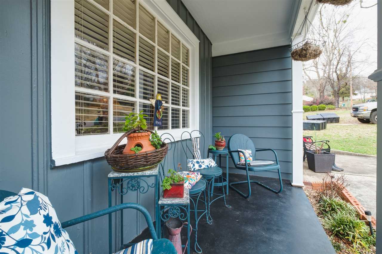 KINGWOOD PLACE - Residential