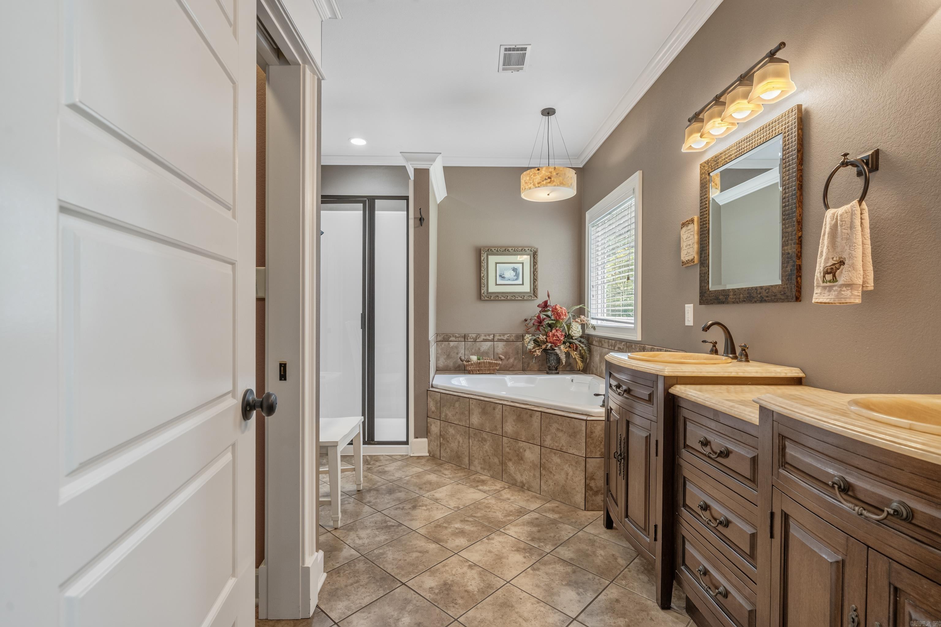DAVIS BROTHERS - Residential