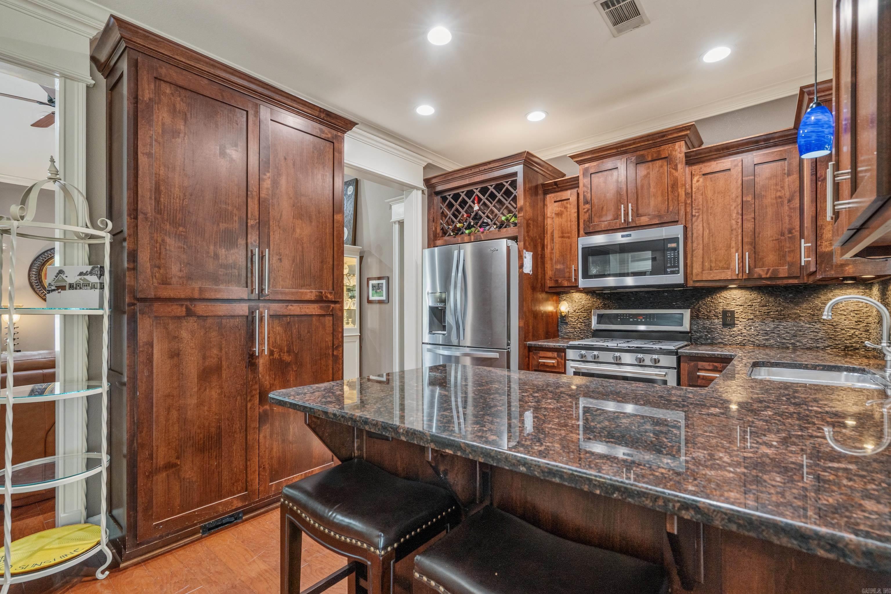 DAVIS BROTHERS - Residential