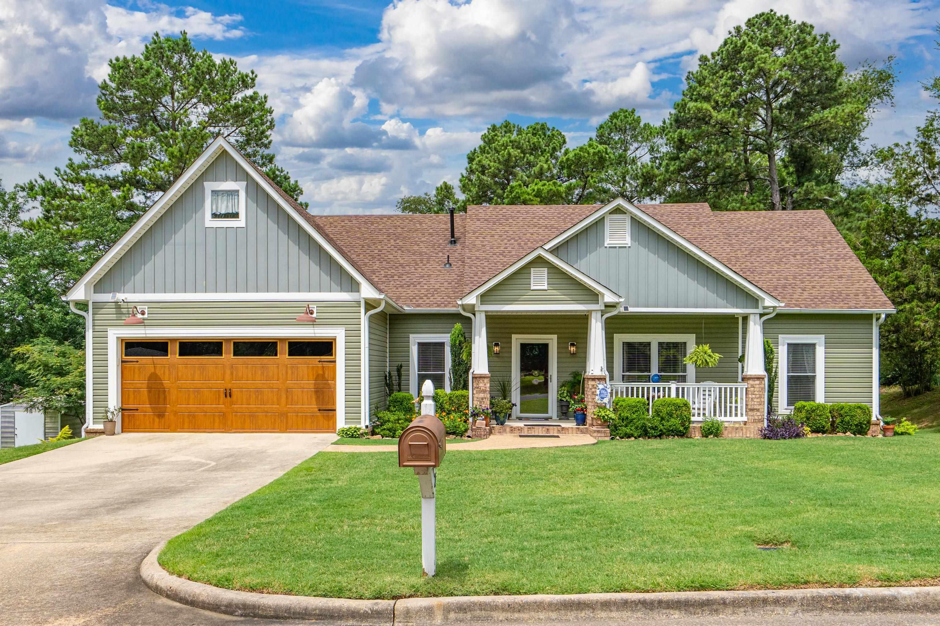 DAVIS BROTHERS - Residential