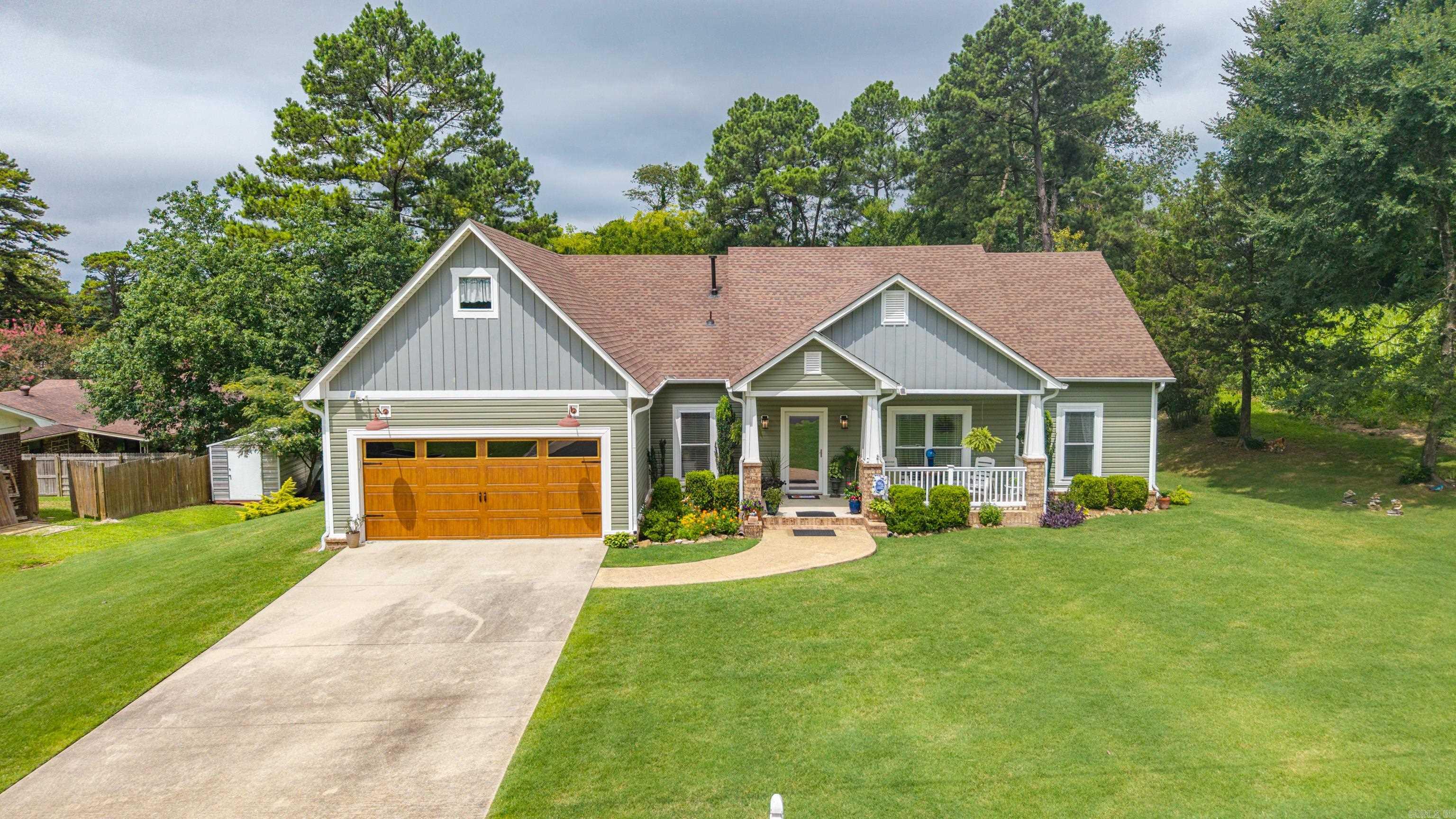 DAVIS BROTHERS - Residential