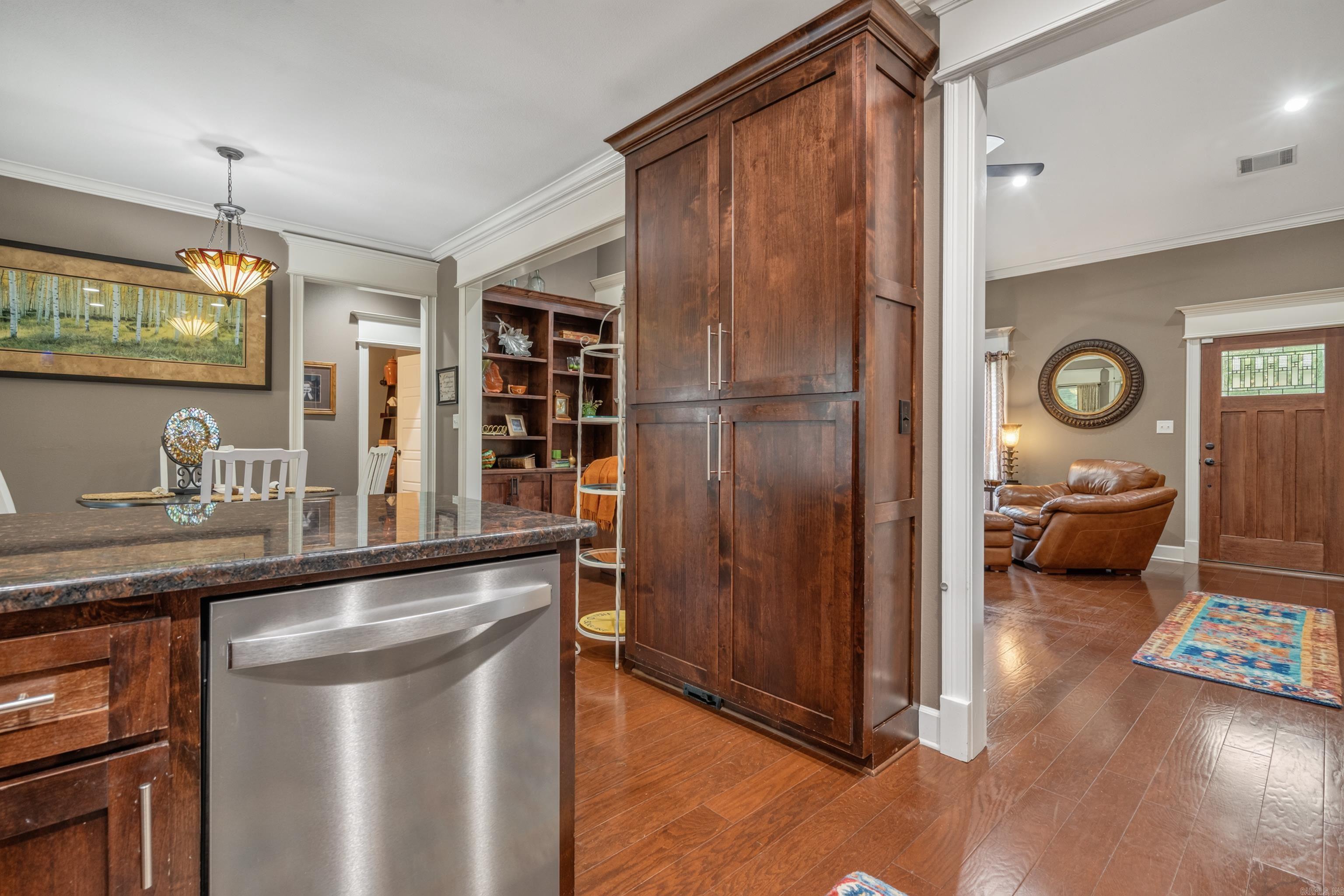 DAVIS BROTHERS - Residential