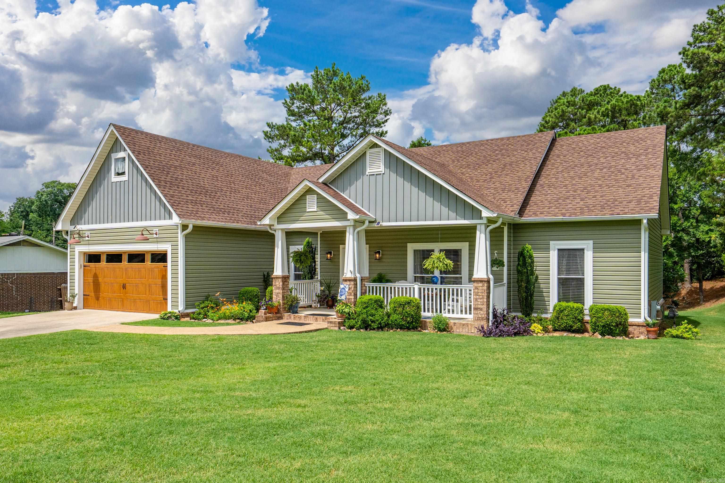 DAVIS BROTHERS - Residential