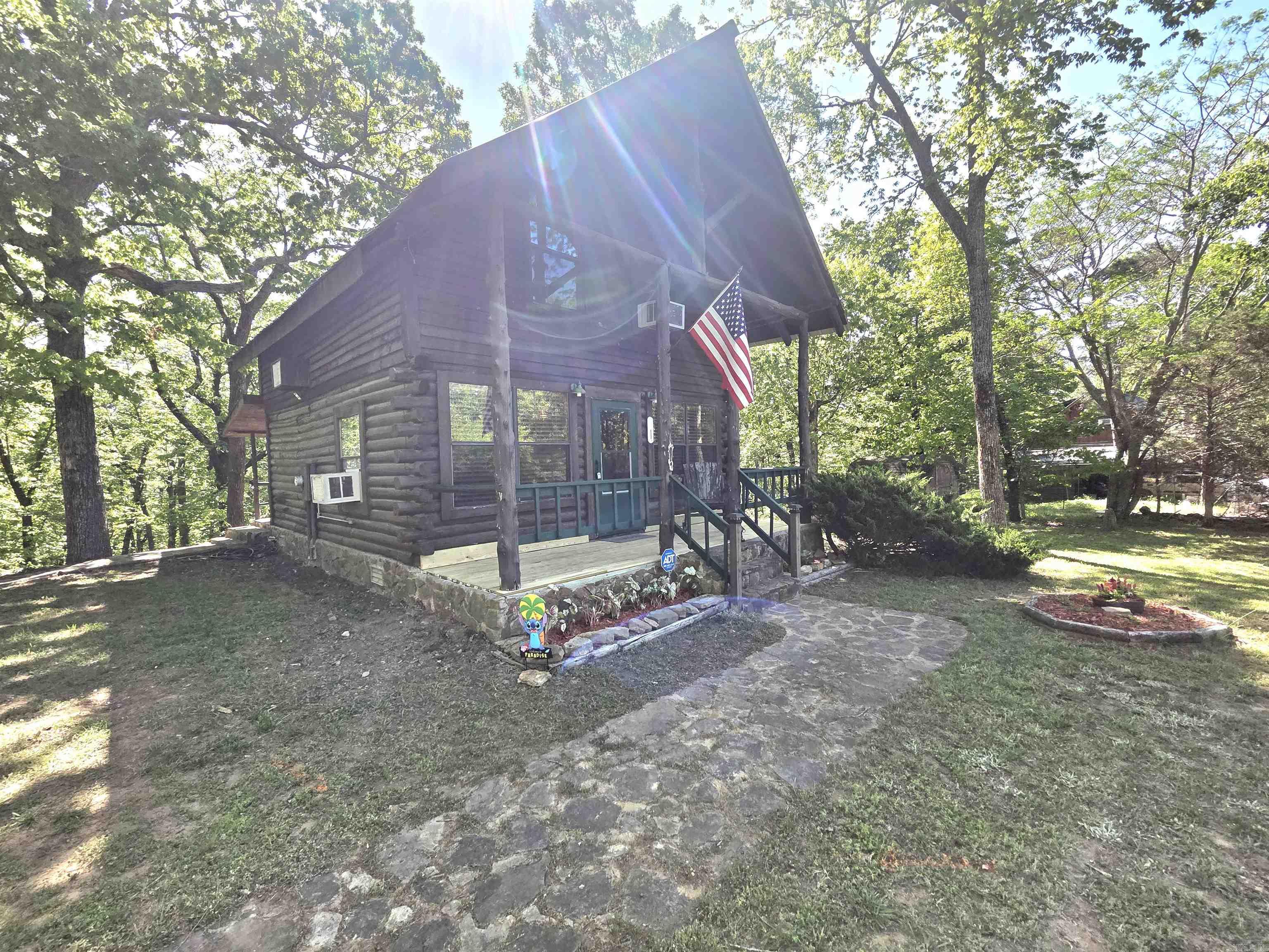 BLACK BEAR BLUFF - Residential