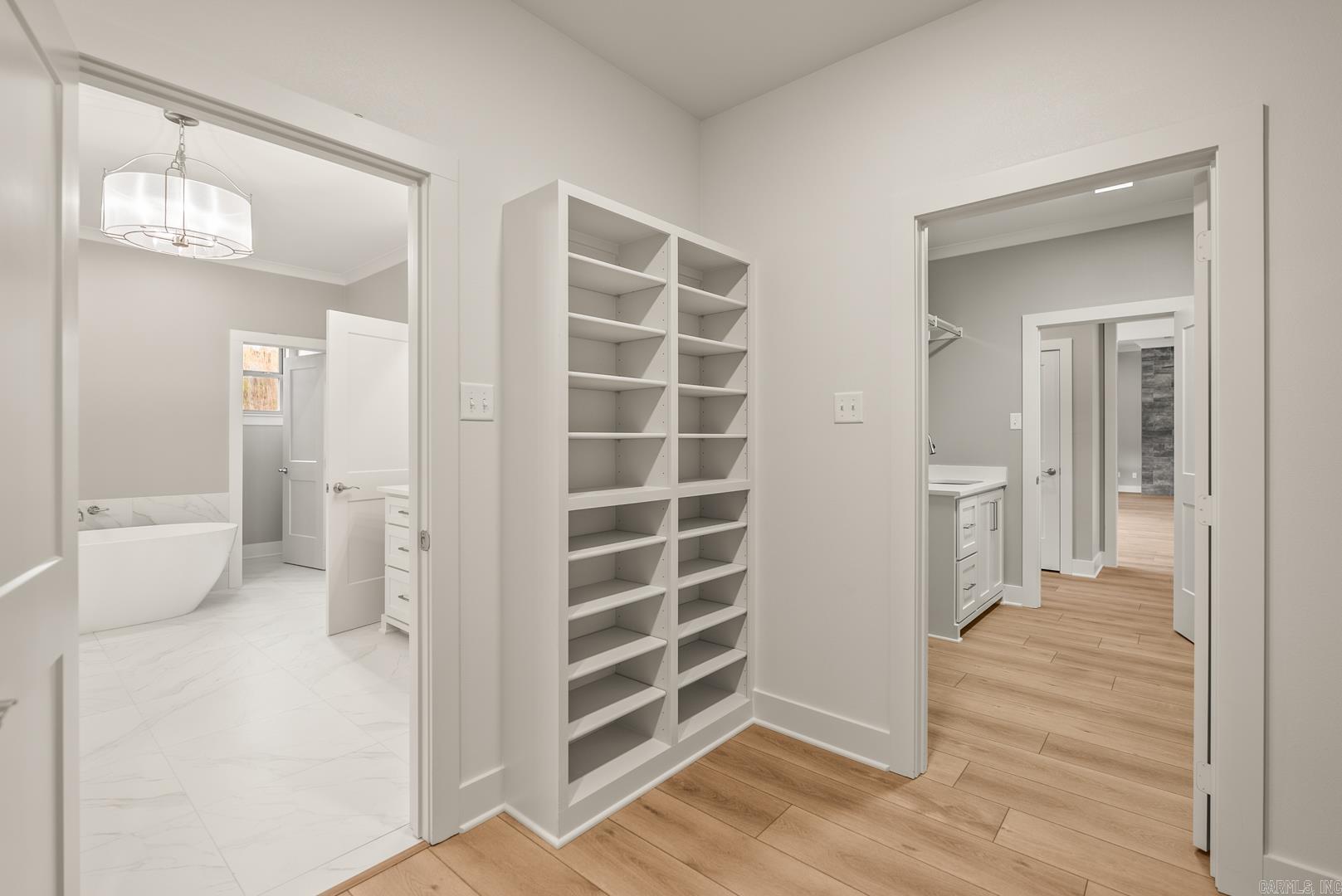 MAUMELLE VALLEY ESTATES - Residential