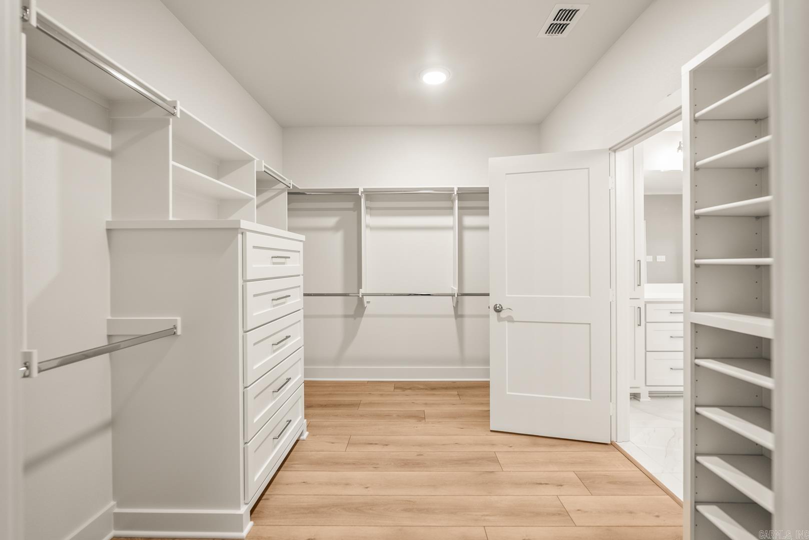 MAUMELLE VALLEY ESTATES - Residential