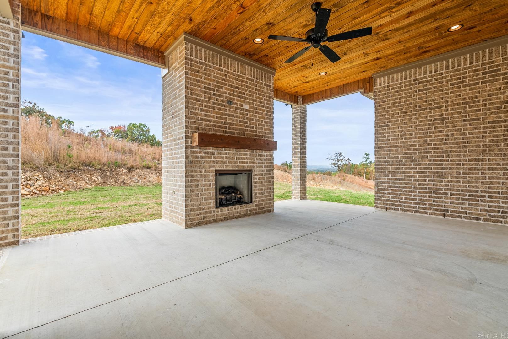 MAUMELLE VALLEY ESTATES - Residential