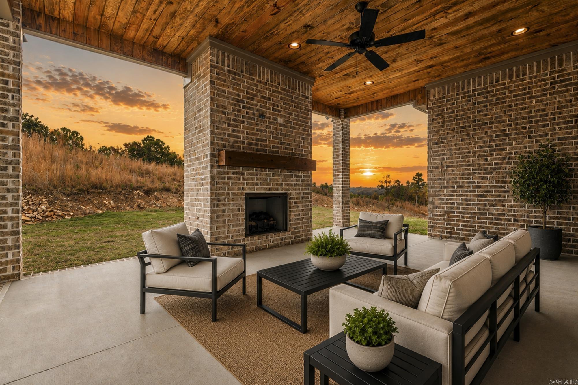 MAUMELLE VALLEY ESTATES - Residential