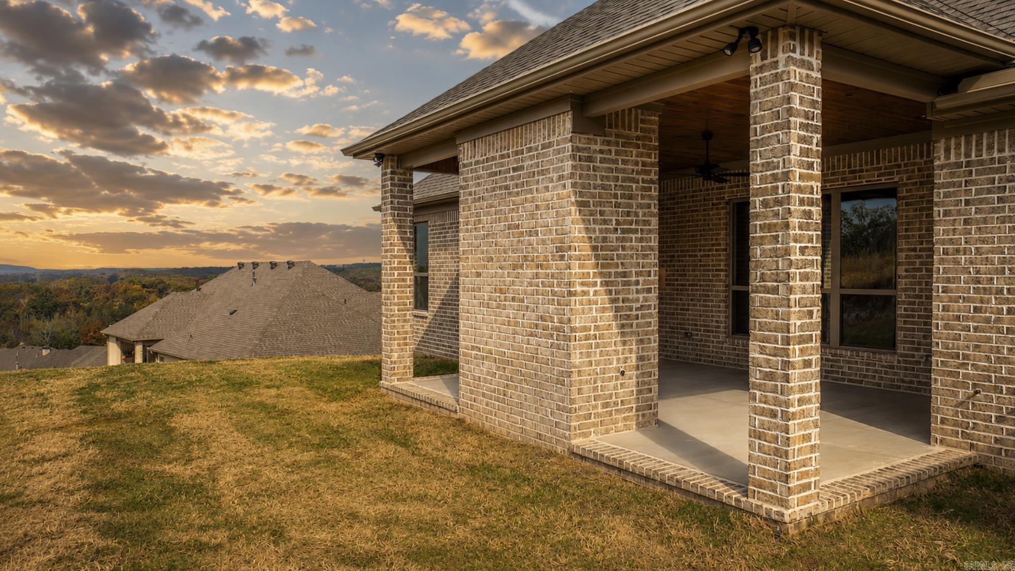 MAUMELLE VALLEY ESTATES - Residential