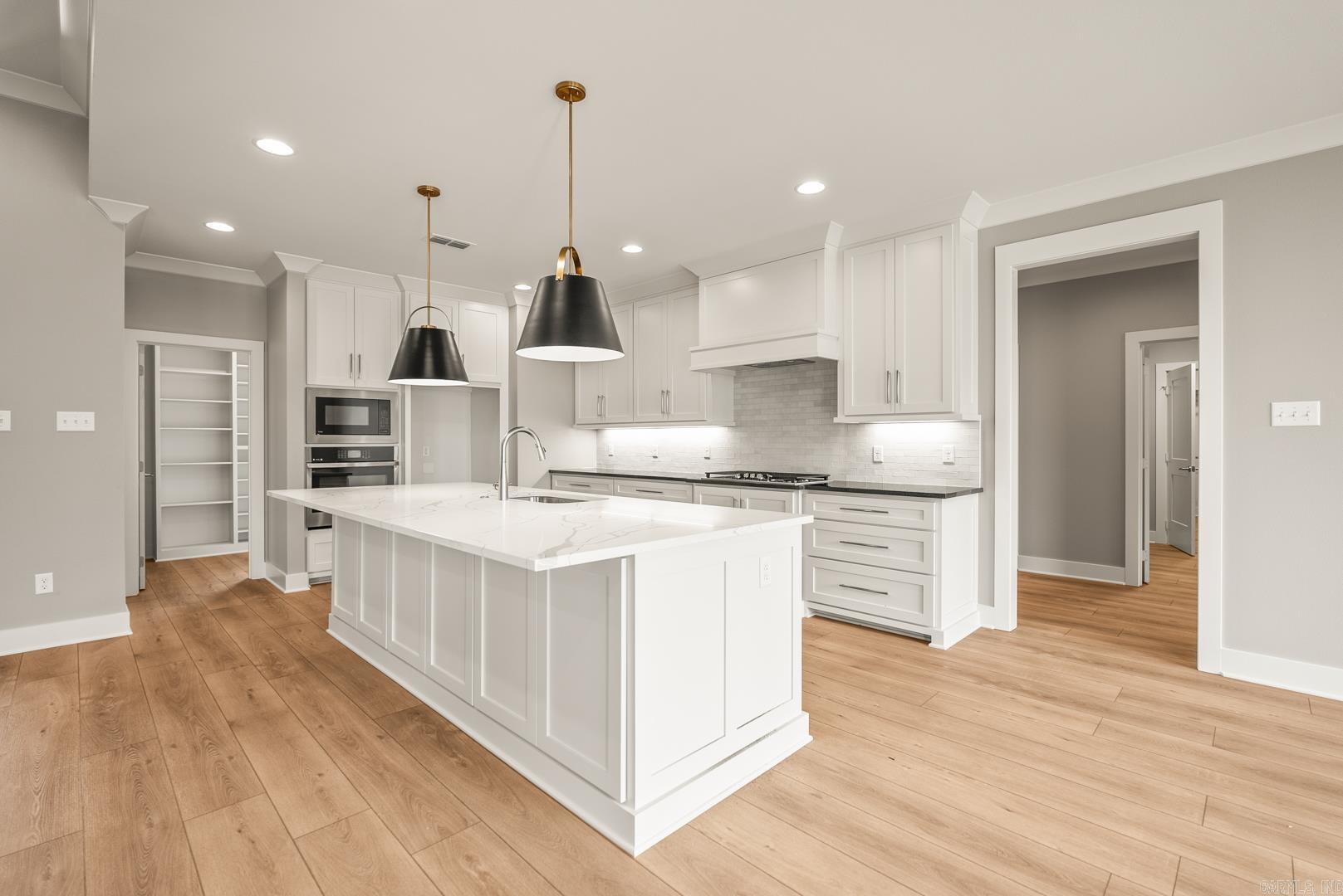 MAUMELLE VALLEY ESTATES - Residential