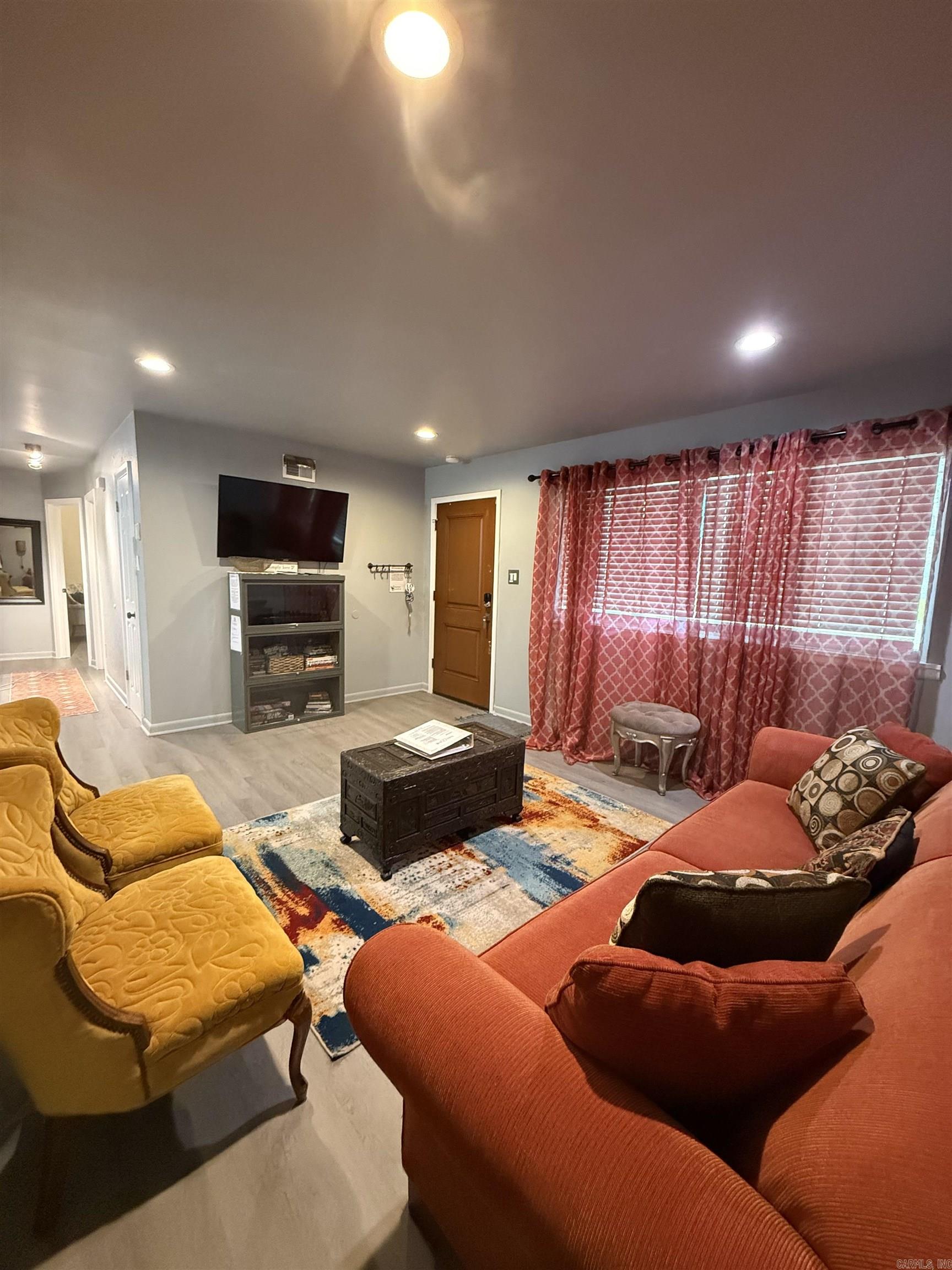 Oak View Annex #1 - Residential Lease