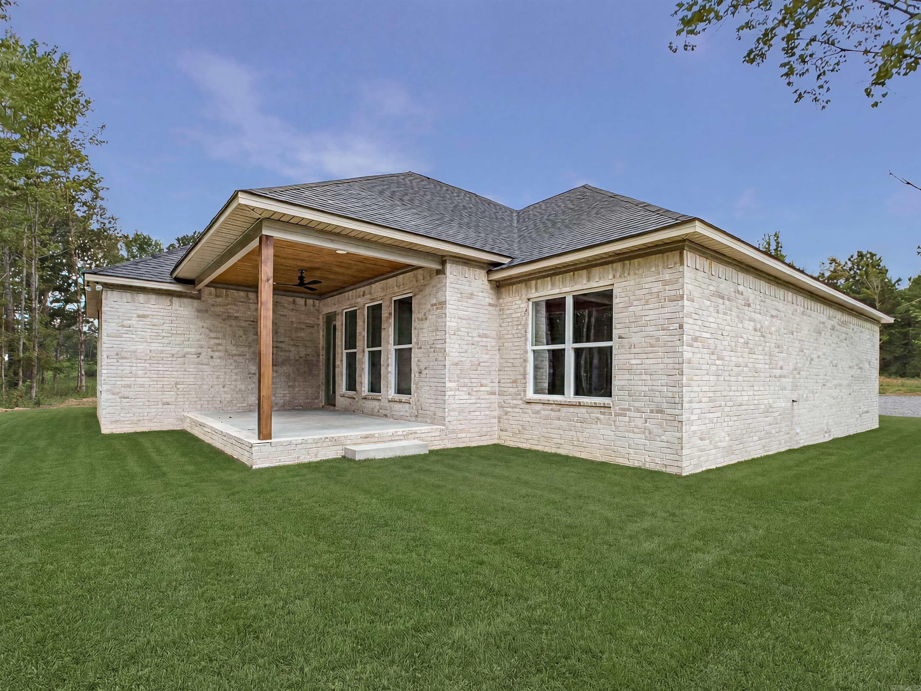 CATTLE CREEK RANCH ESTATES - Residential