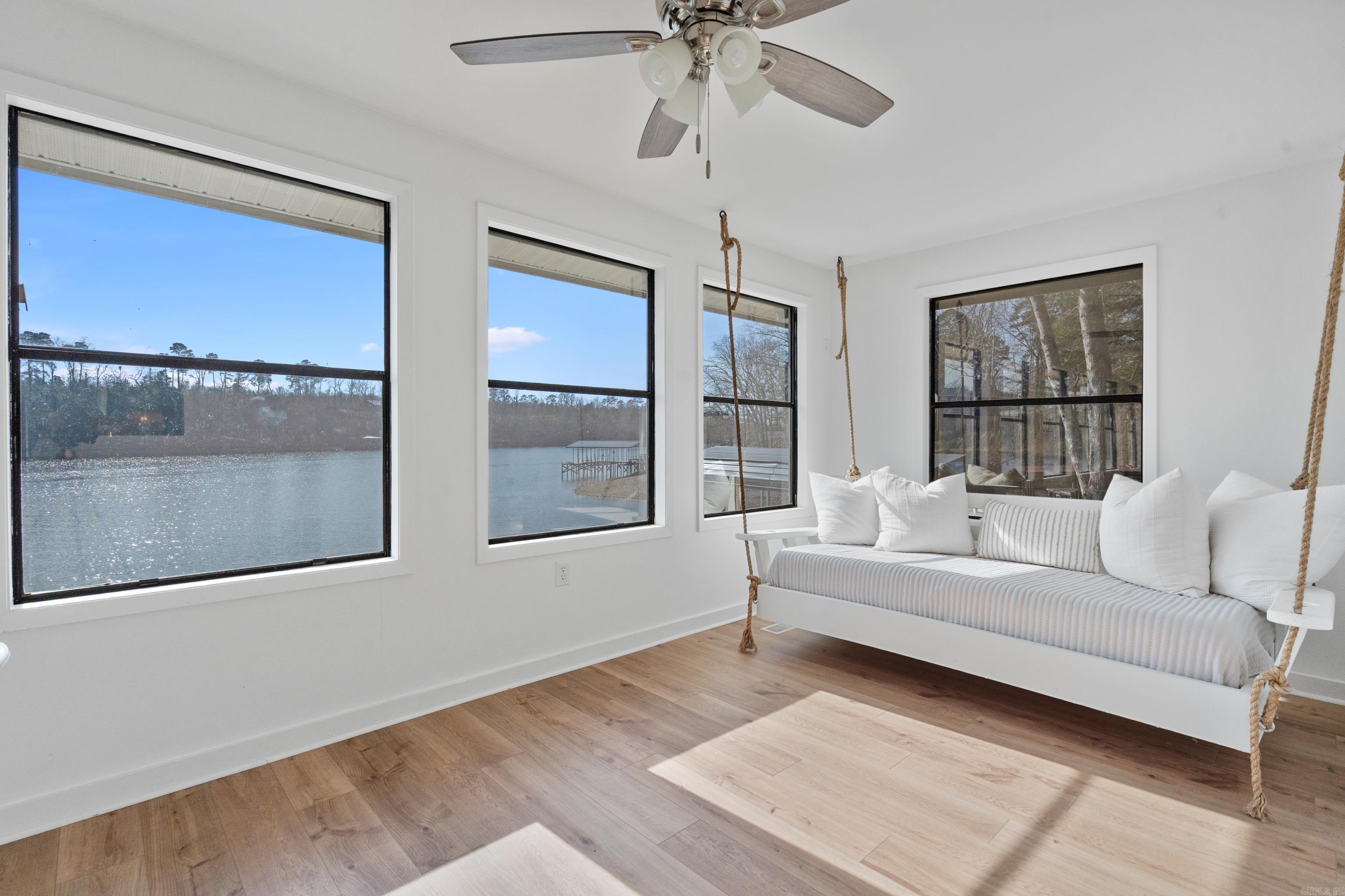 Lake Hamilton Shores - Residential
