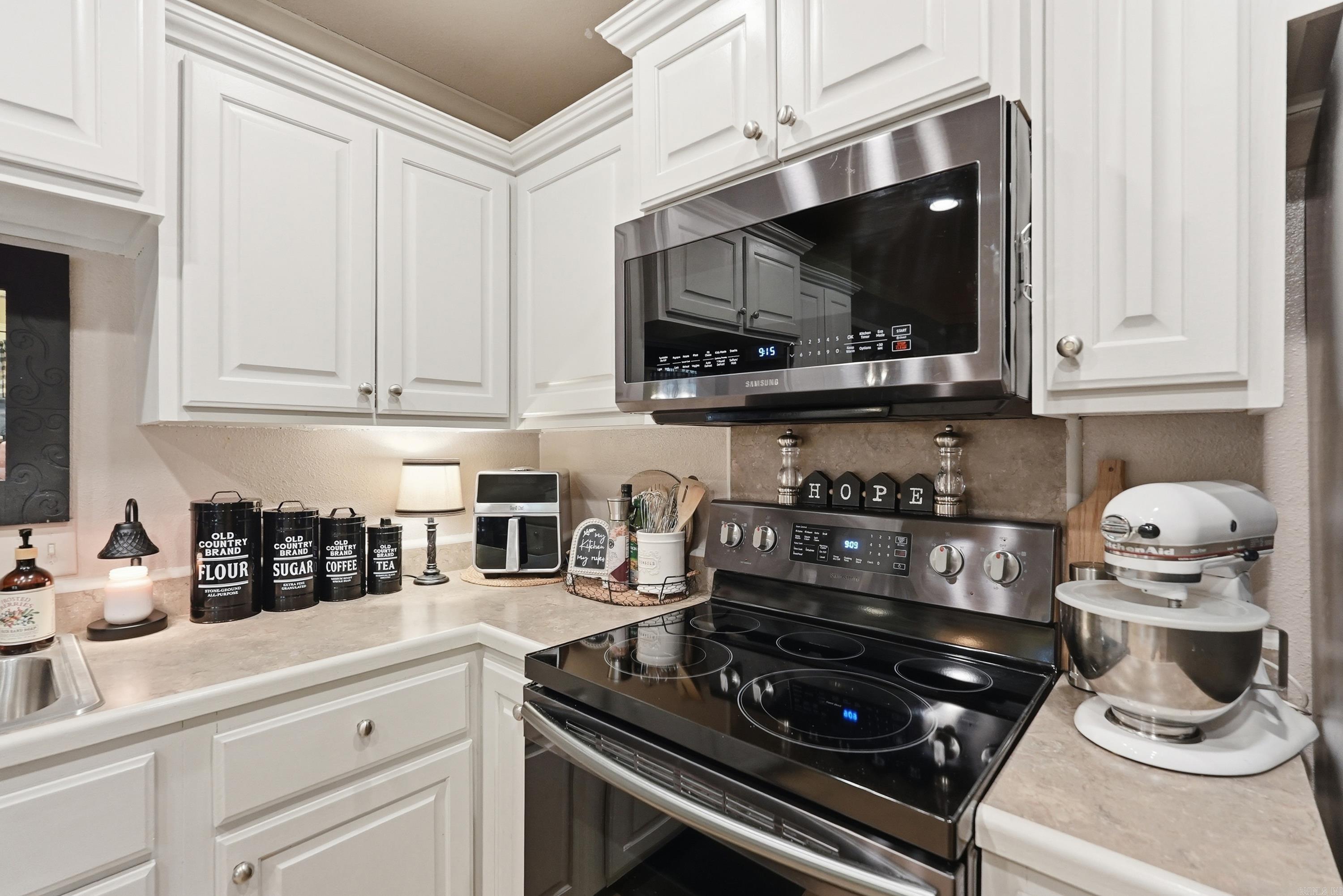 HORTON HILLS - Residential