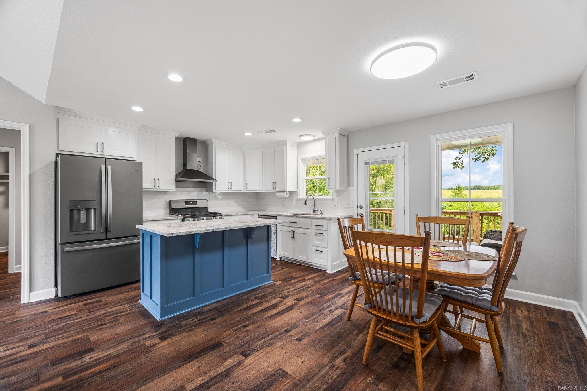 NORTHBROOK SUB - NORTH LITTLE RO - Residential