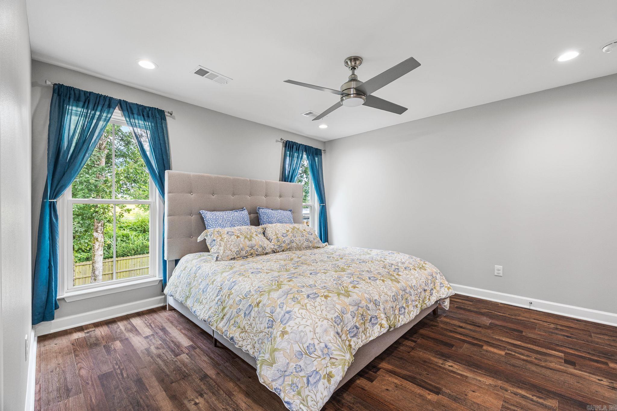 NORTHBROOK SUB - NORTH LITTLE RO - Residential