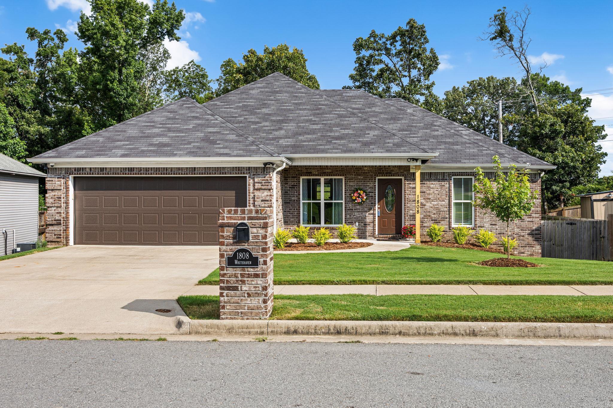 NORTHBROOK SUB - NORTH LITTLE RO - Residential