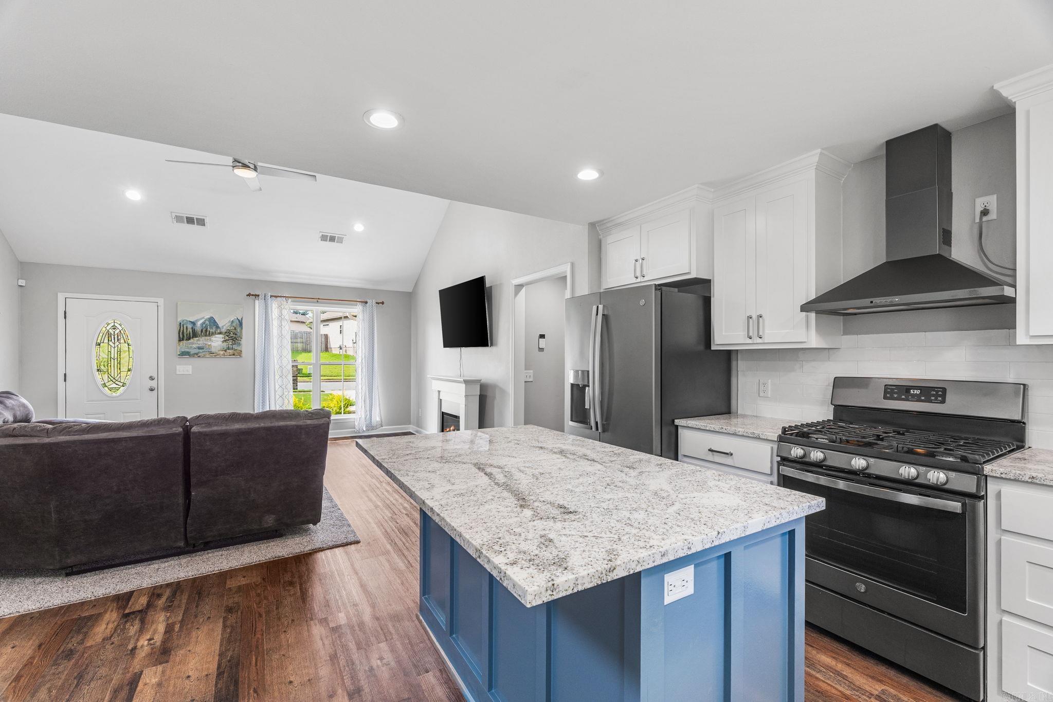 NORTHBROOK SUB - NORTH LITTLE RO - Residential