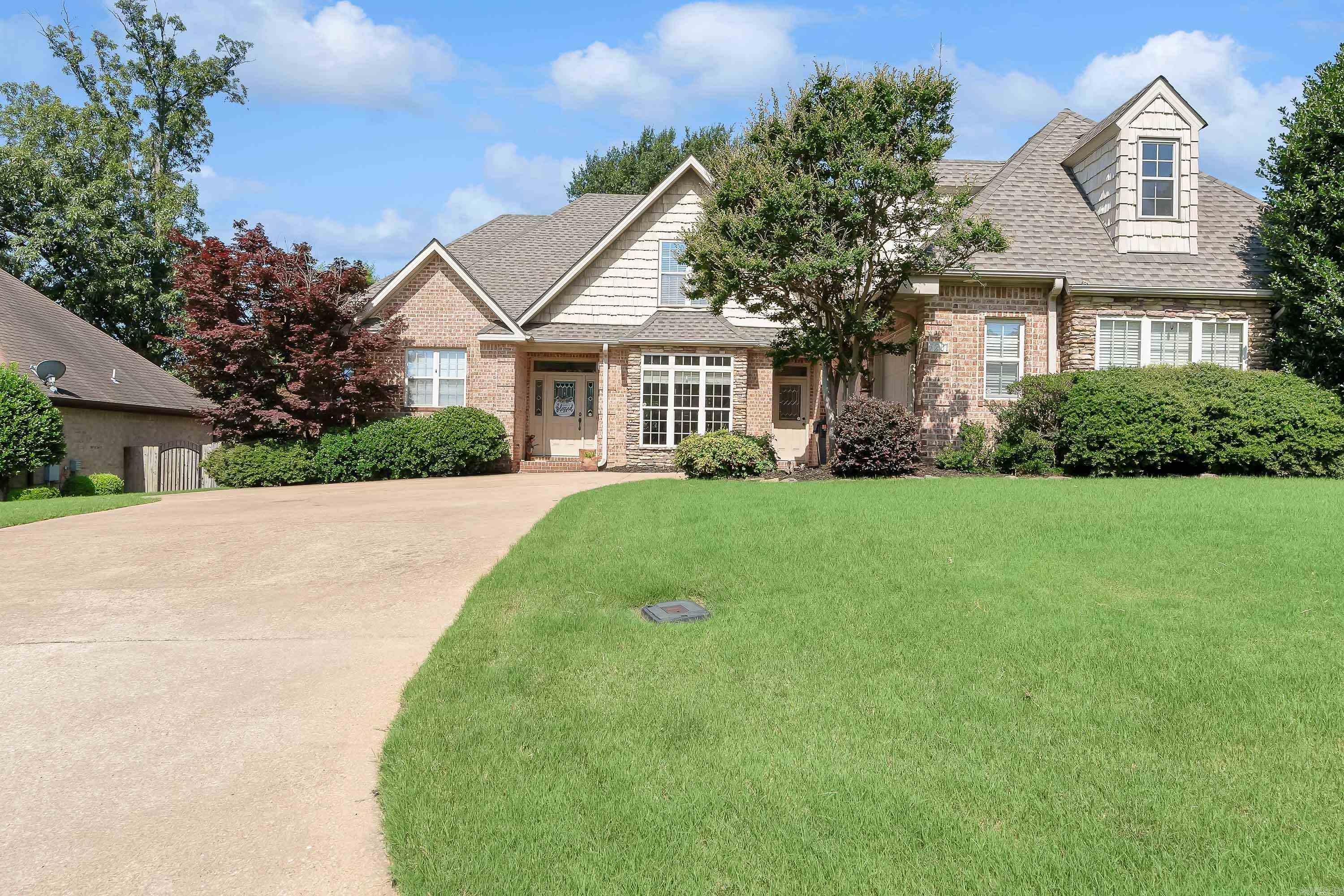 Welcome to 5201 Providence Circle, located in the highly desirable Valley View School District. This beautiful 4-bedroom, 3.5-bath home offers a spacious and functional layout designed for both everyday living and entertaining. Inside, you’ll find a large living room with a cozy fireplace and built-ins, a formal dining area, and a second living space perfect for relaxing or hosting guests. The generous laundry room adds convenience and extra storage. Step outside to enjoy the screened-in porch, deck, and privacy-fenced backyard, creating the perfect setting for quiet evenings or weekend gatherings. With its blend of comfort, space, and thoughtful design, this home is ready to welcome its next owners.