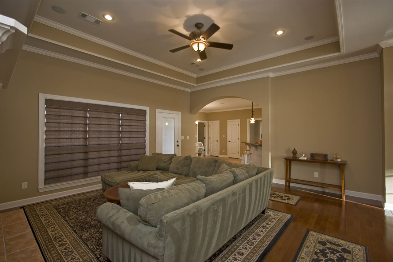 MILLERS CROSSING - Residential