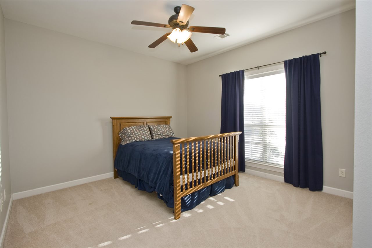 MILLERS CROSSING - Residential