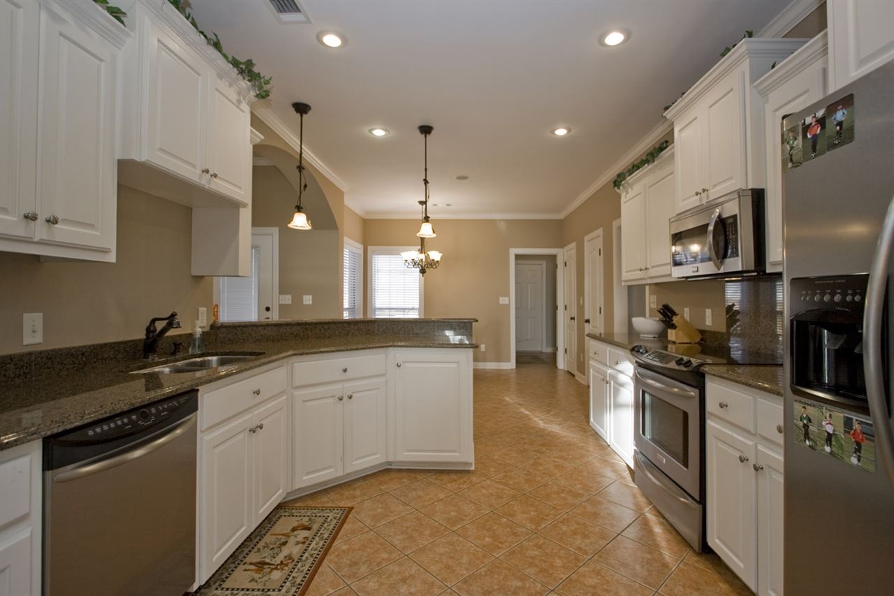 MILLERS CROSSING - Residential