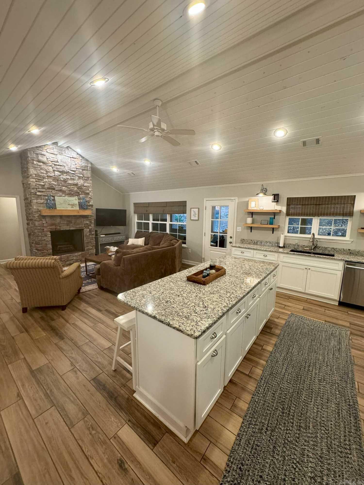 Eden Isle-Lakeland - Residential