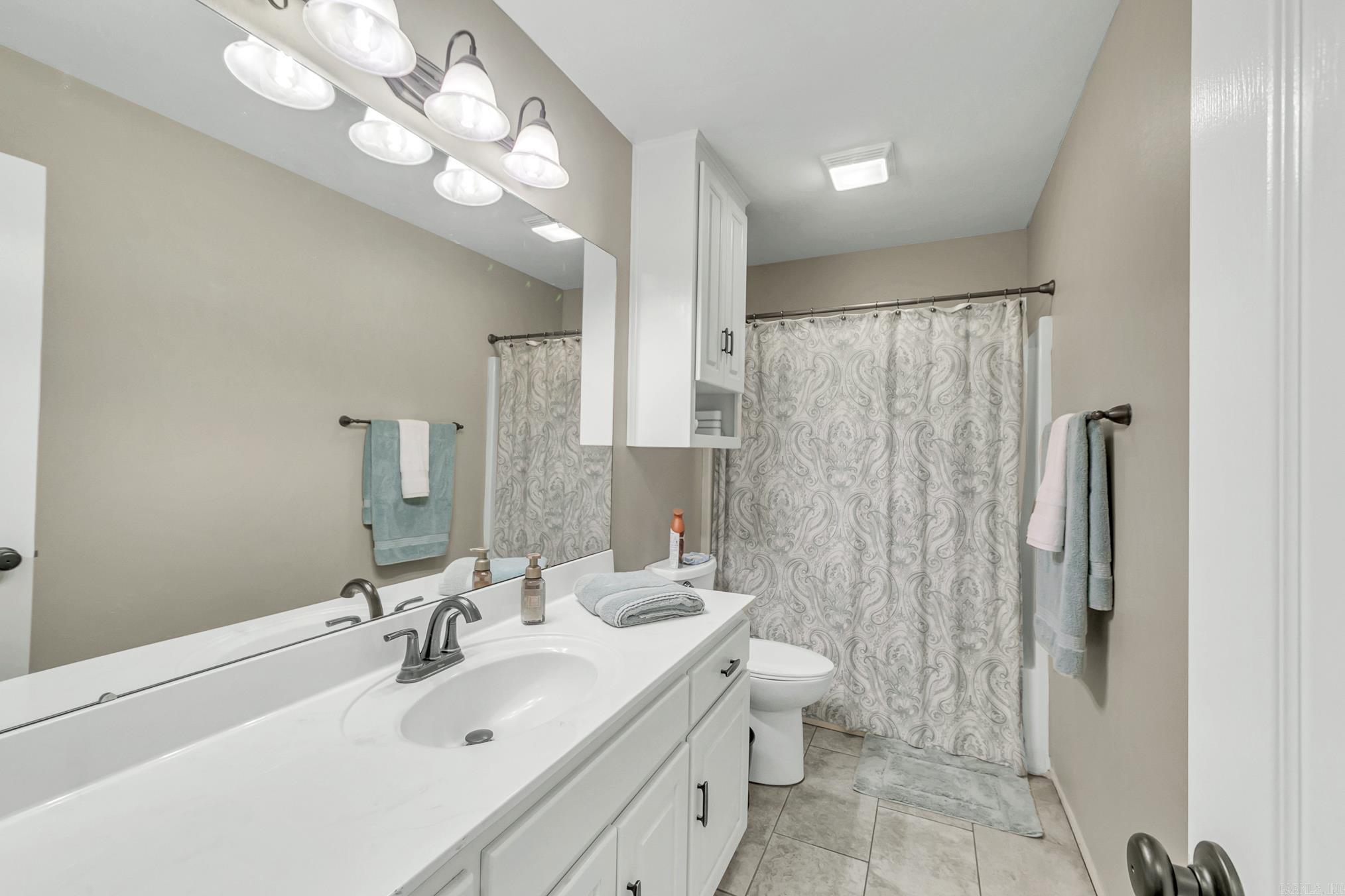 West Oaks Phase II - Residential