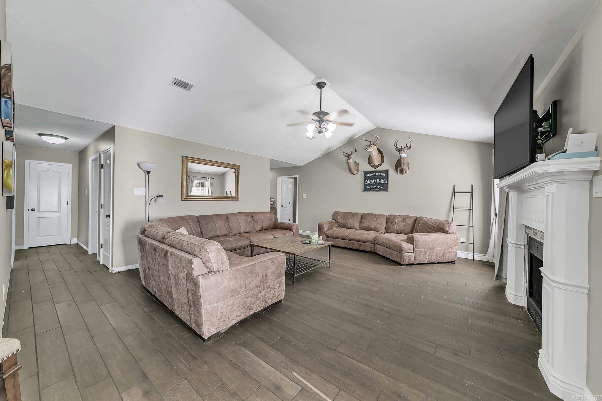 West Oaks Phase II - Residential