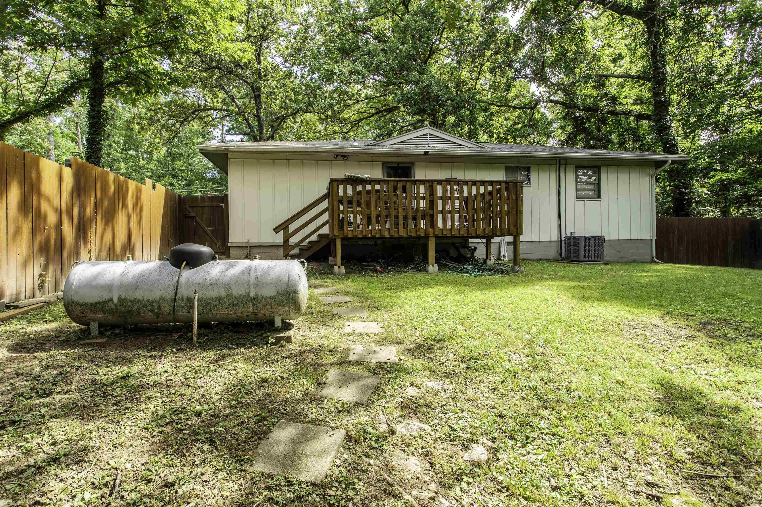 SEQUOYAH - Residential