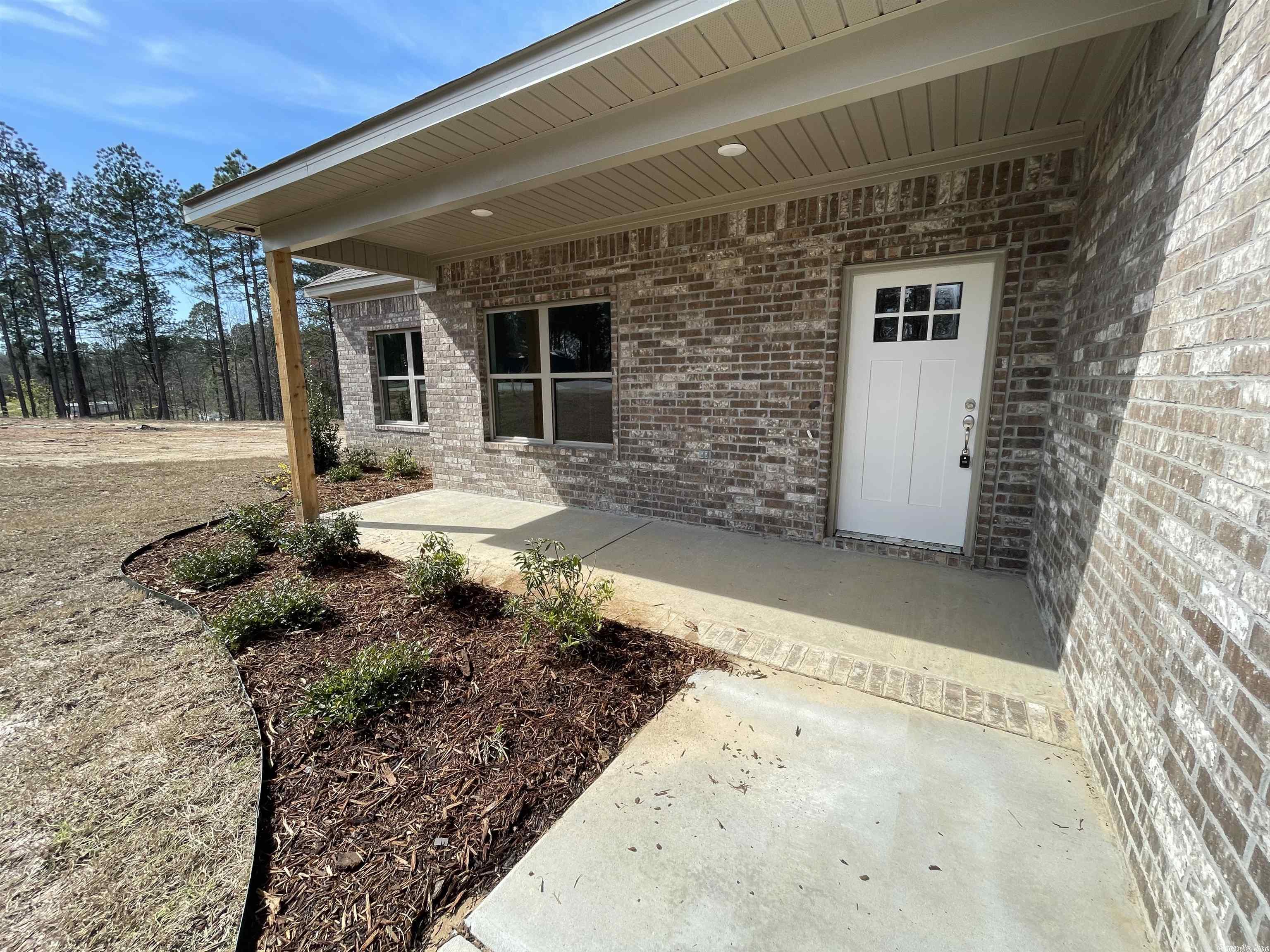 THE PINES AT PARKWAY TRAILS - Residential