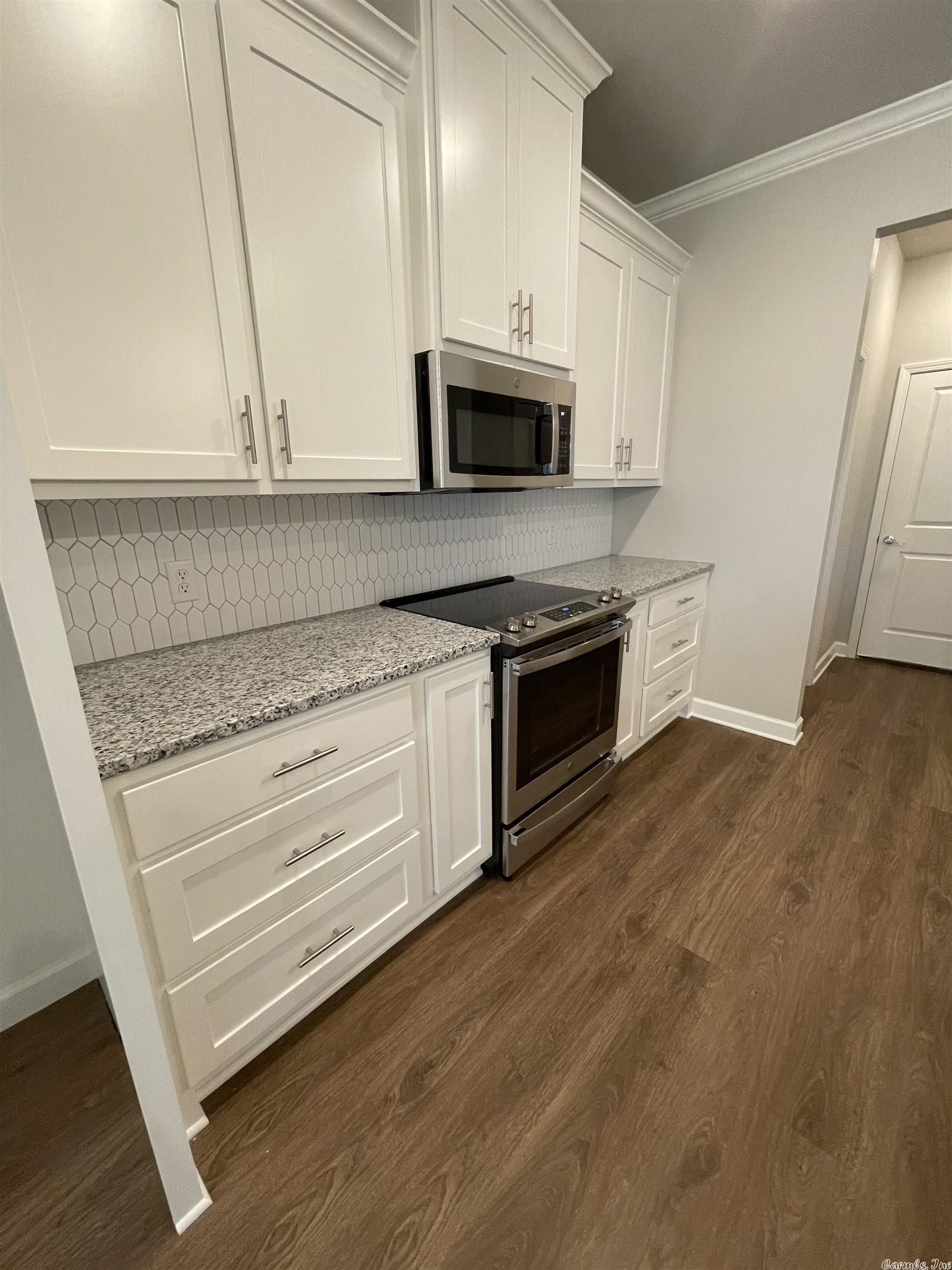 THE PINES AT PARKWAY TRAILS - Residential