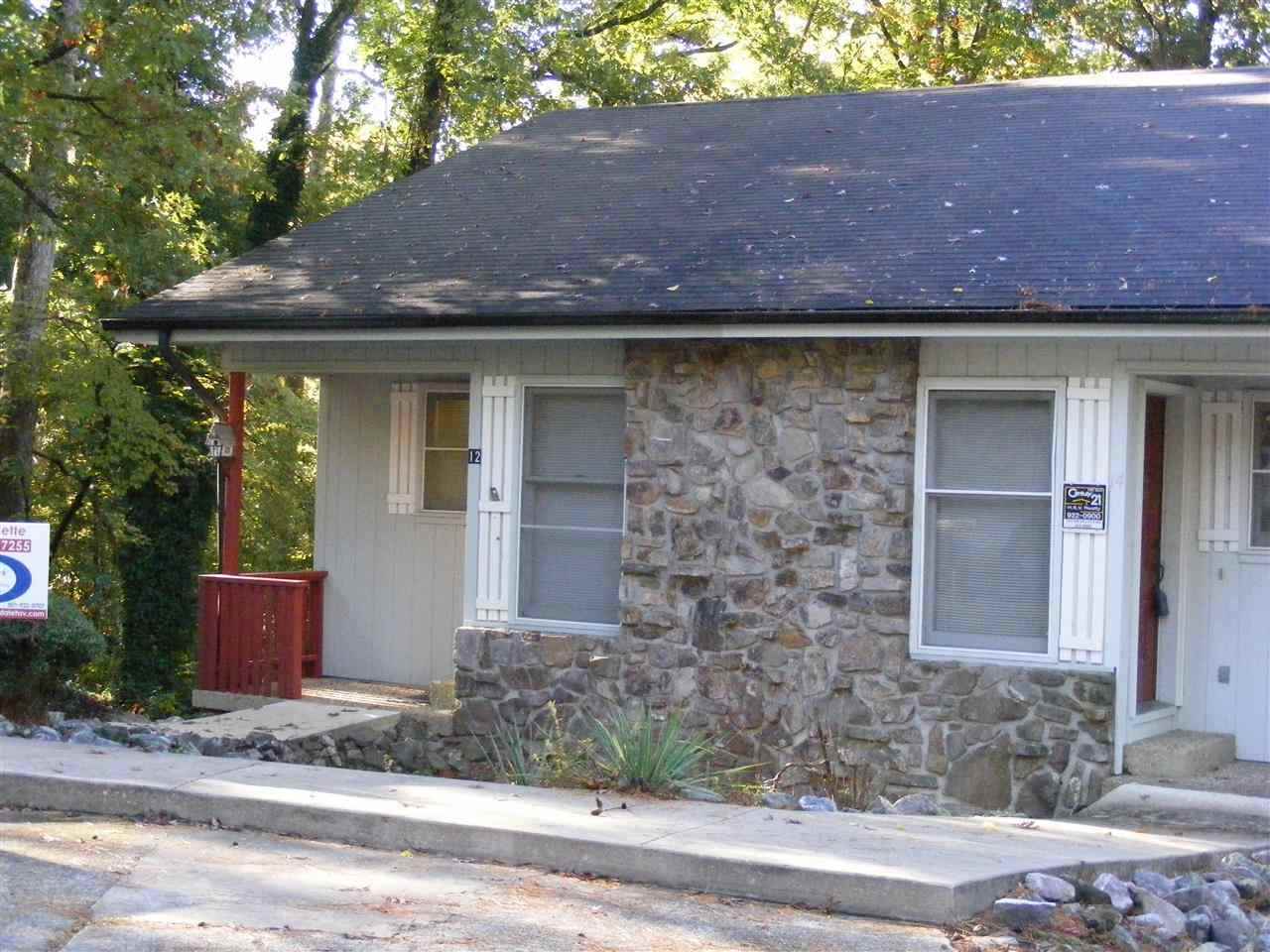 Ideal central location, walking distance to trails, near Coronado Center, fitness center, tennis courts, restaurant, etc.  Brand new carpet.  Priced to sell!  Would be a great rental, part-timer or full time property. Only $58 monthly townhouse fee.  Home Owners Warranty included.  SEE AGENT REMARKS FOR BUYER INCENTIVE.