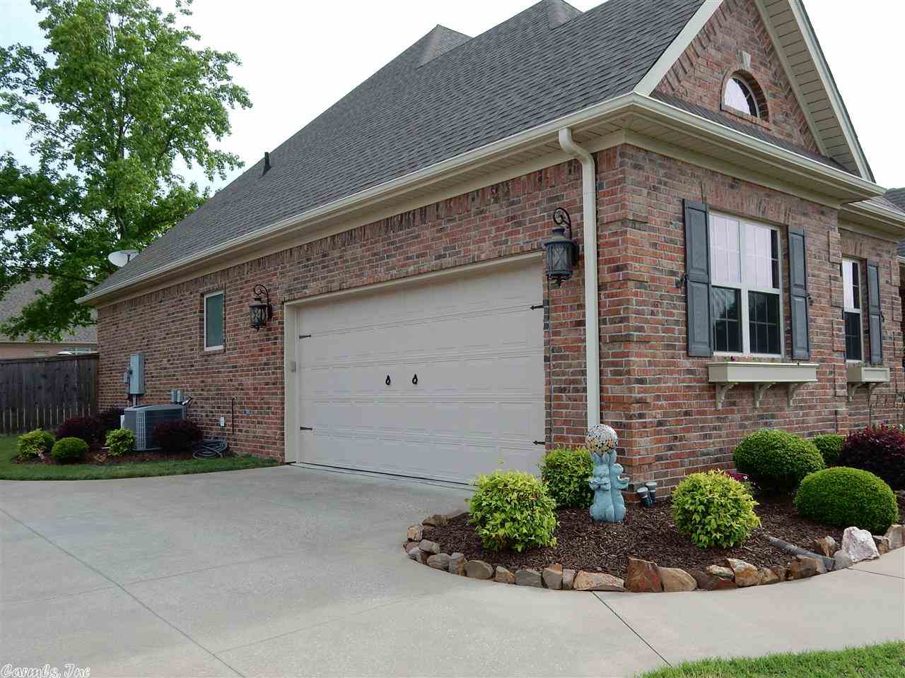 The Park on Mountain Springs - Residential