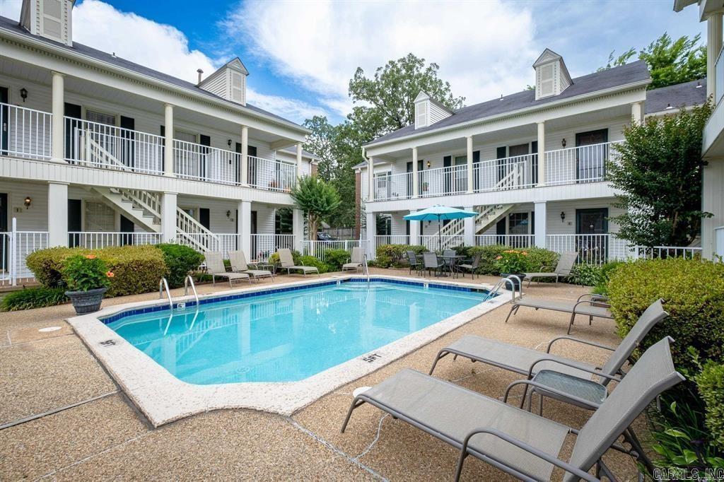 Great Location and convenient to restaurants and shopping in the Mid-Town area.  Great amenities with a beautiful pool area in the center of complex, you can walkout of your front door, right to the pool.  SBL