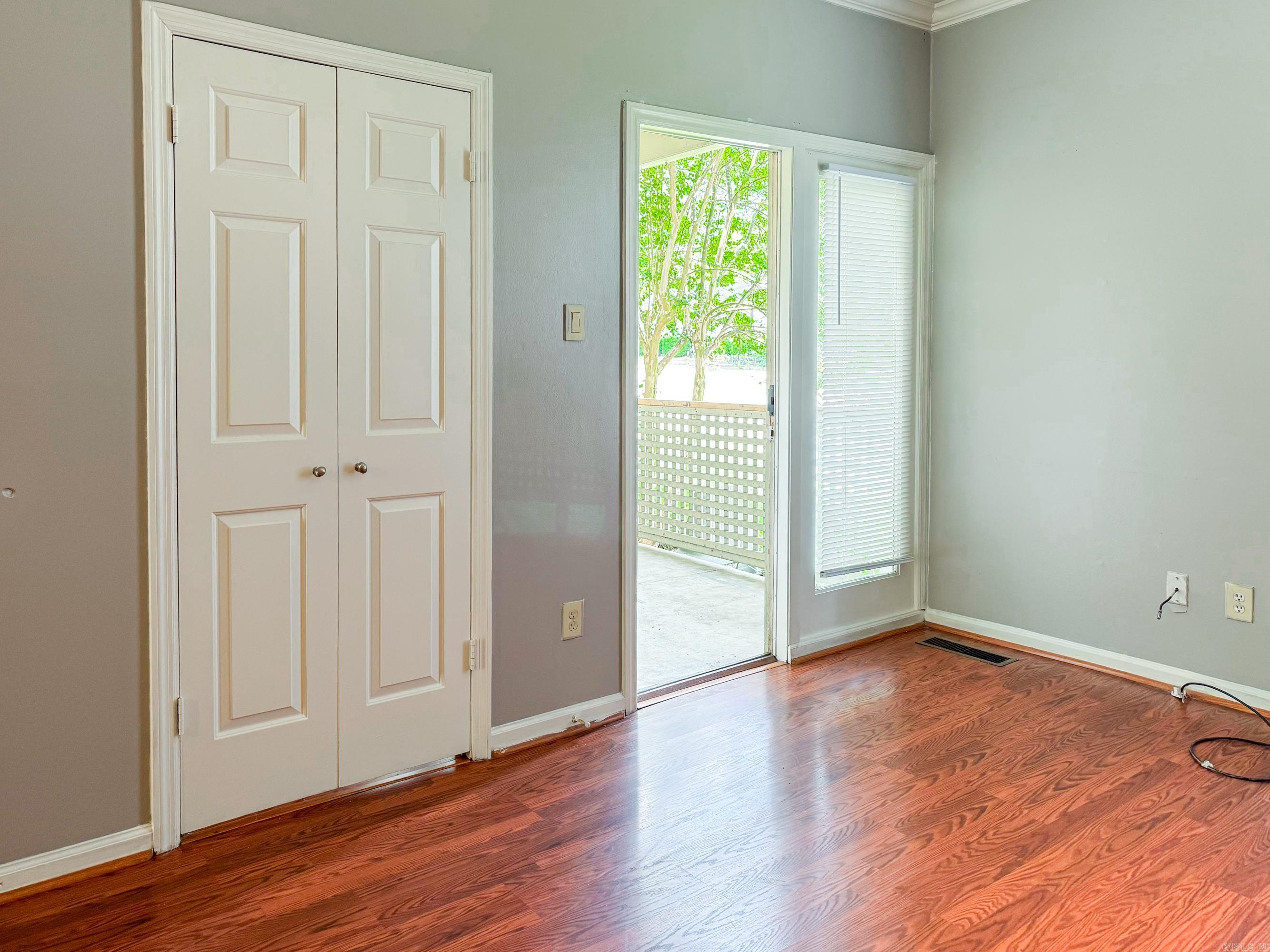LINDEN COURT CONDO HPR - Residential